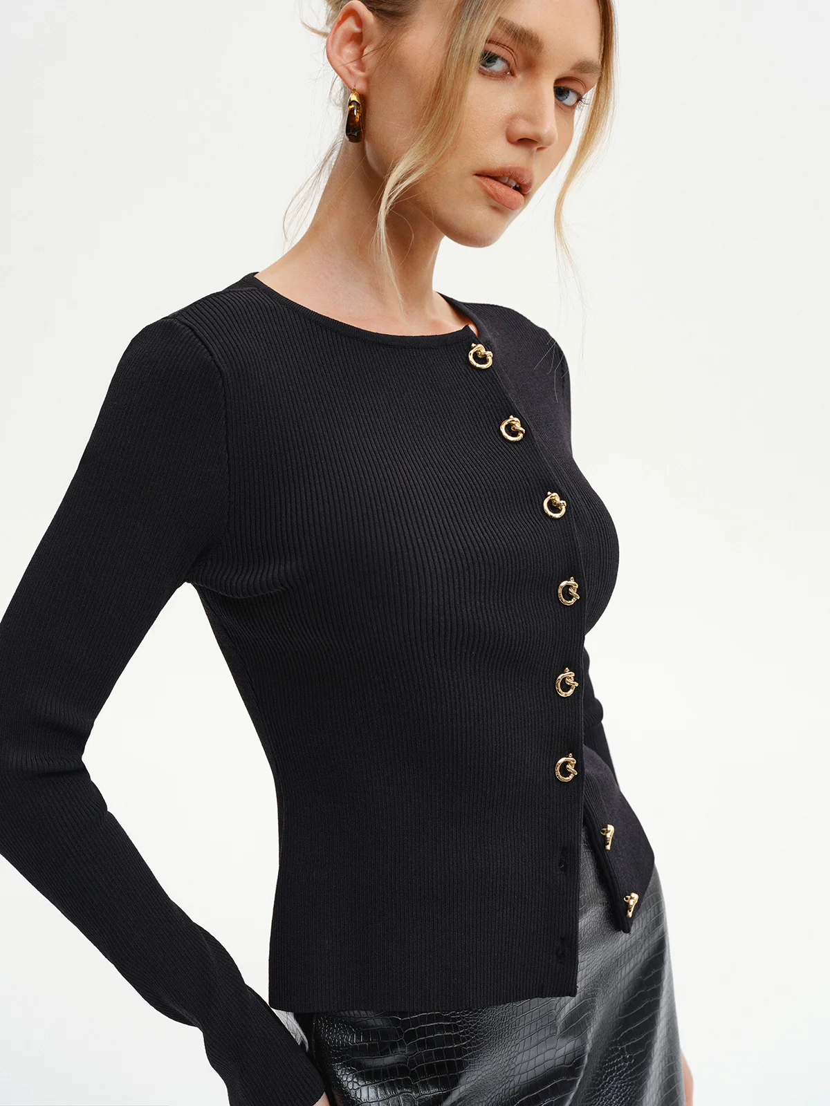 Metal Button Ribbed Knit Cardigan - Wholesalesil