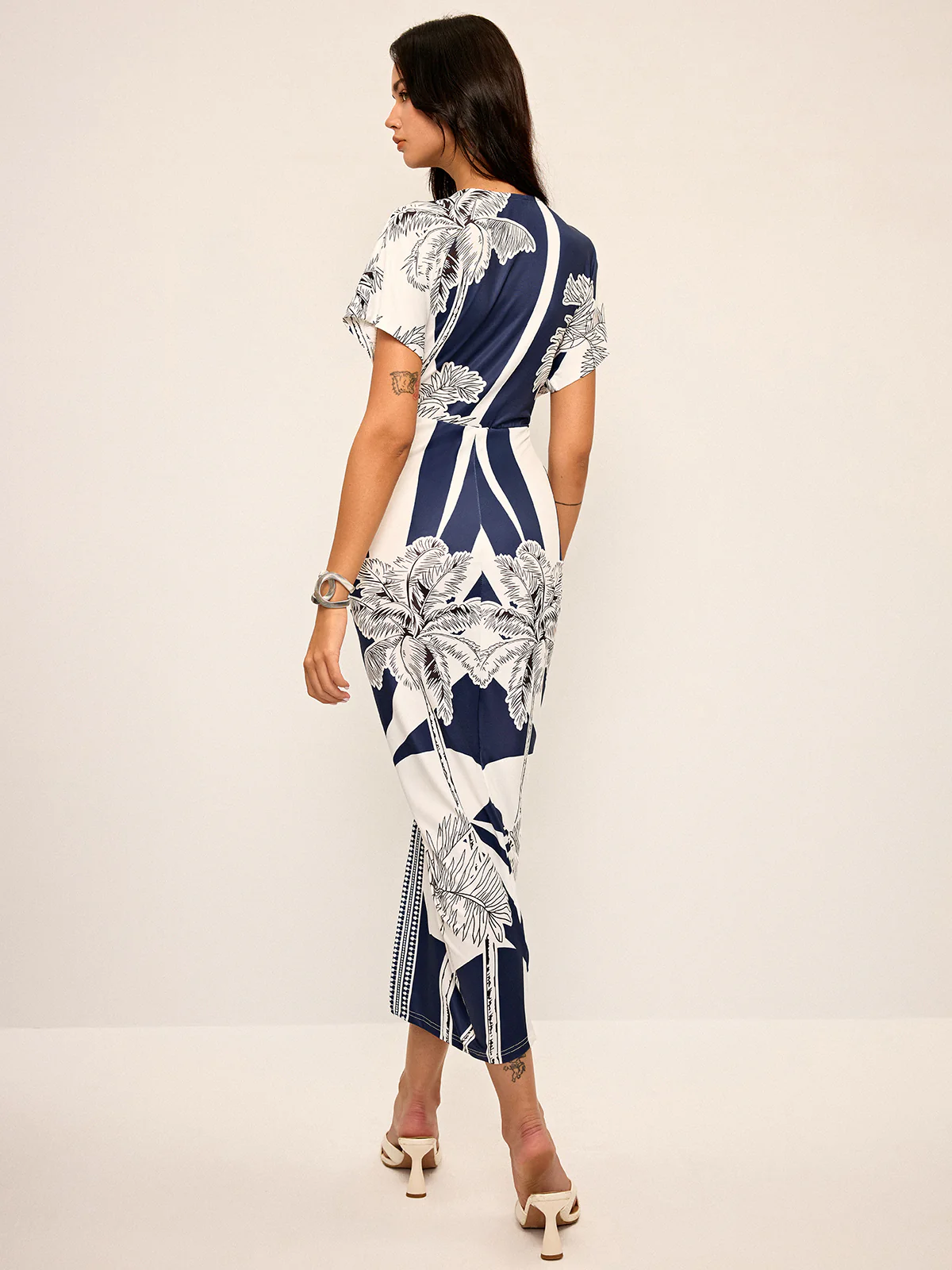 Printed Deep V-Neck Midi Dress Without Belt - Wholesalesil