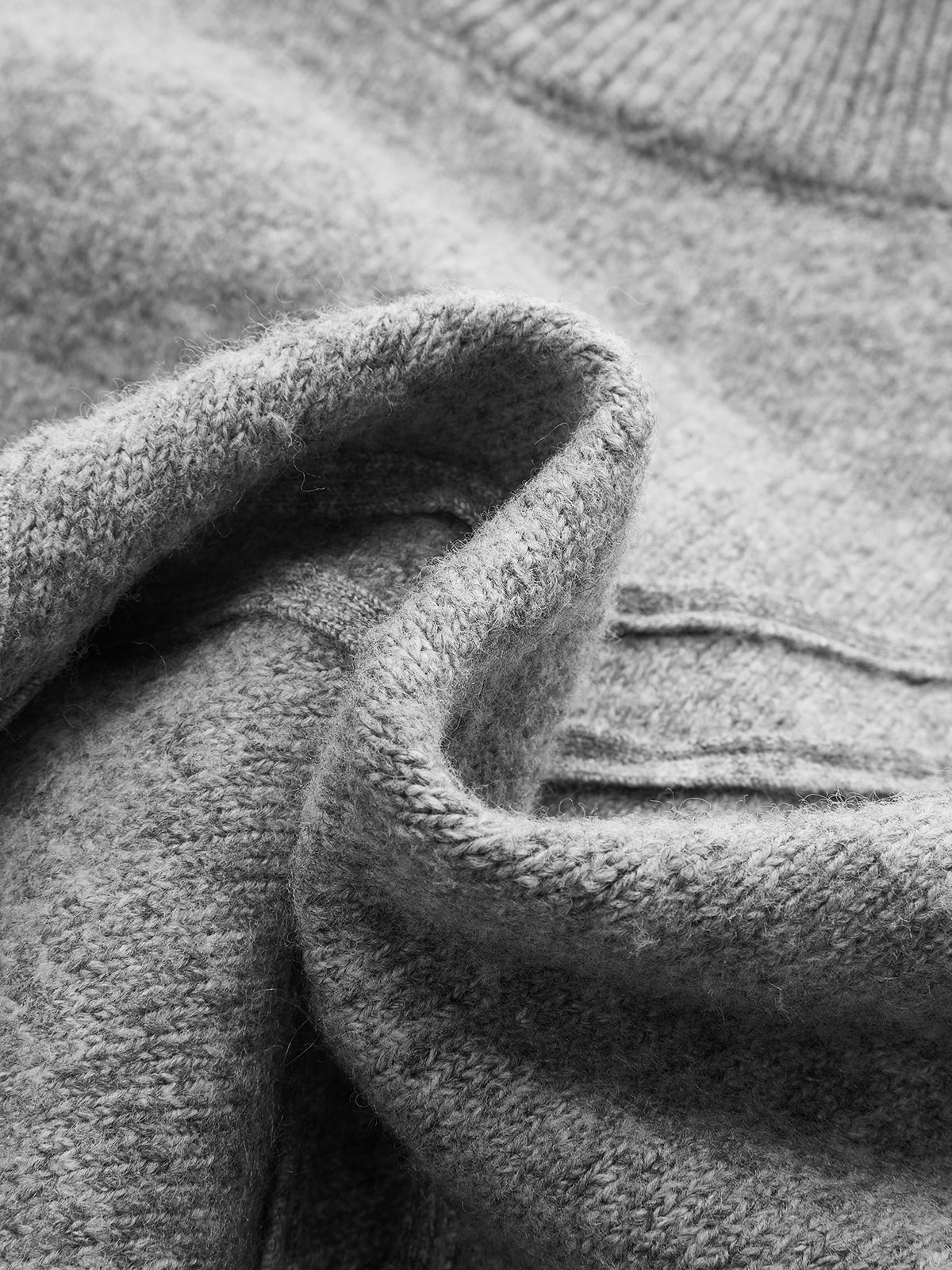 Star Applique Long-Sleeve Sweater - Wholesalesil