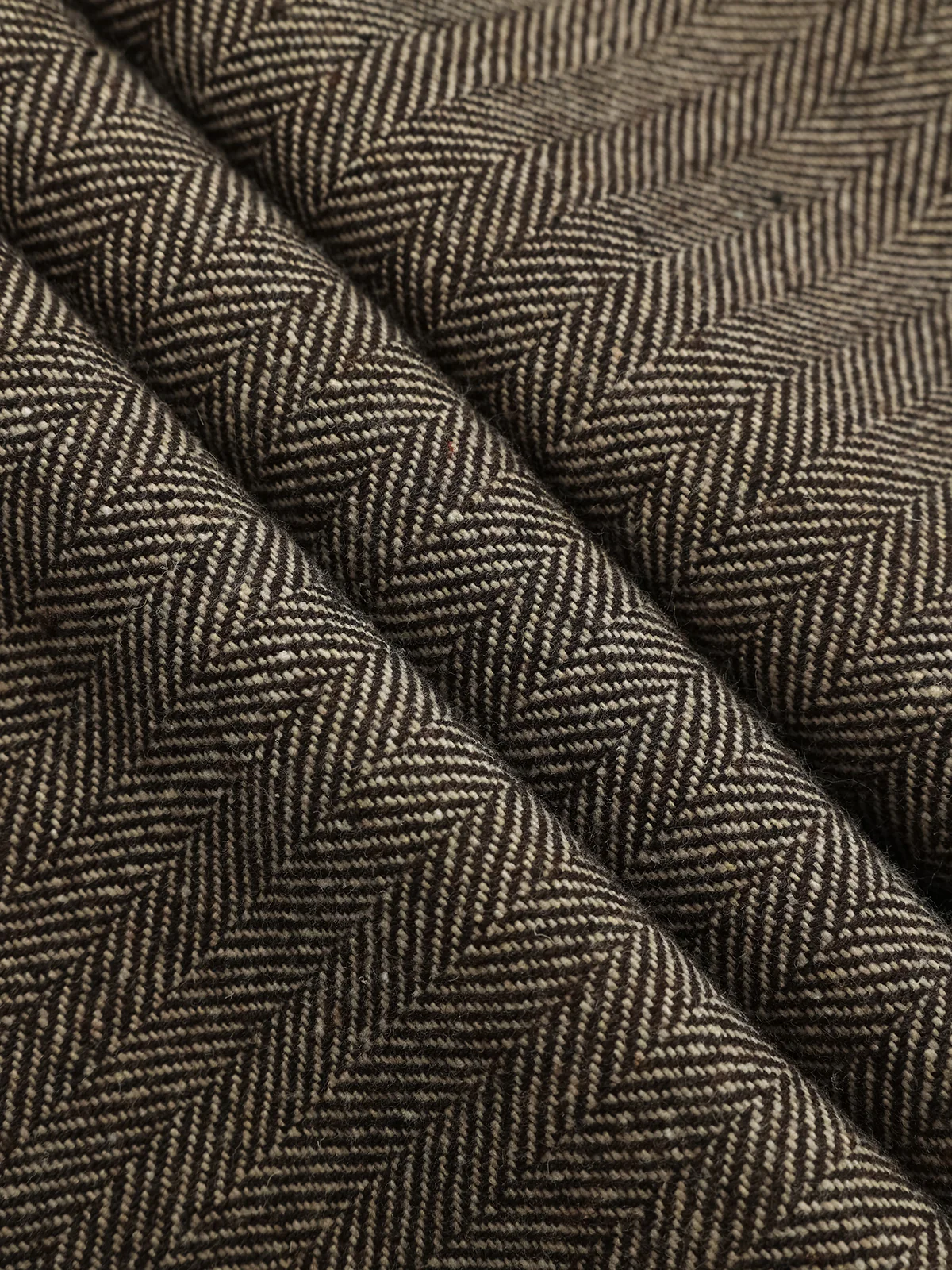 Herringbone Tweed Pleated Straight-Leg Pants - Wholesalesil