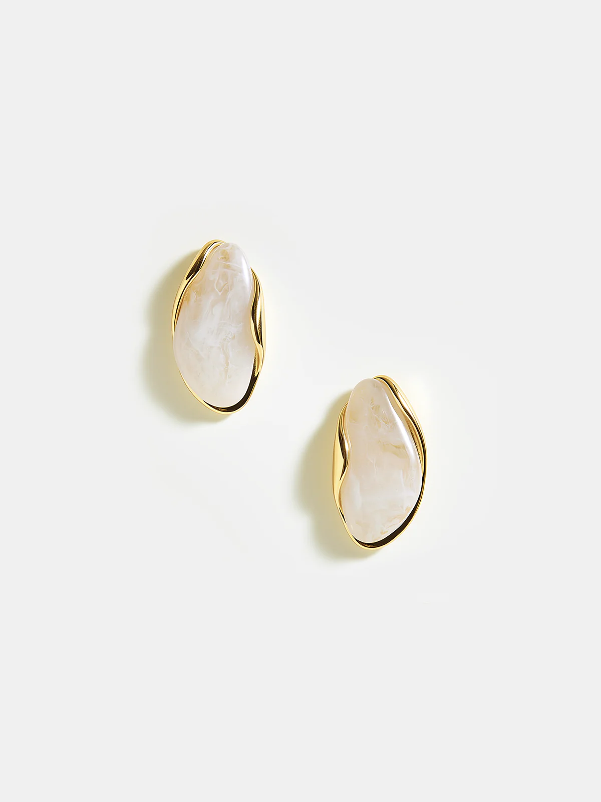 Marble Resin Stud Earrings - Wholesalesil