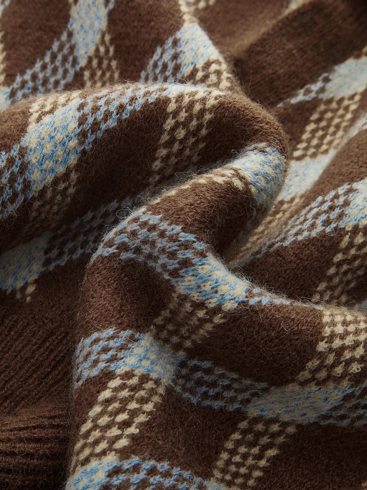 Argyle Patterned Collared Knit Sweater - Wholesalesil