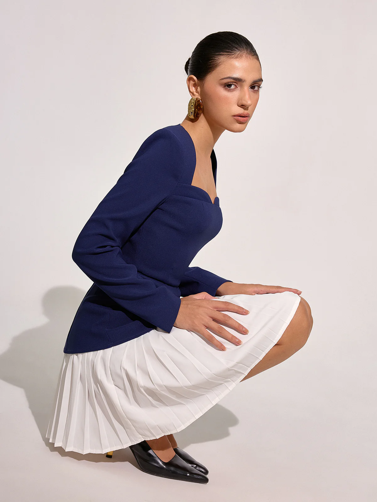 Contrast Pleated Hem Square Neck Mini Dress - Wholesalesil