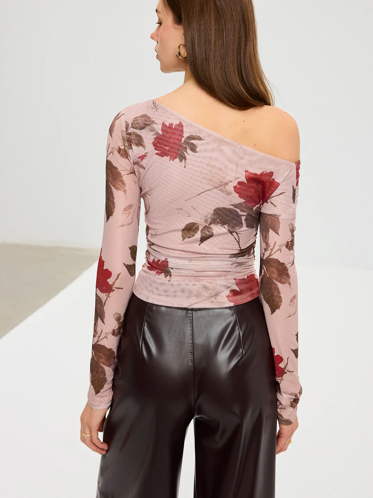 Floral Print Off-Shoulder Mesh T-Shirt - Wholesalesil