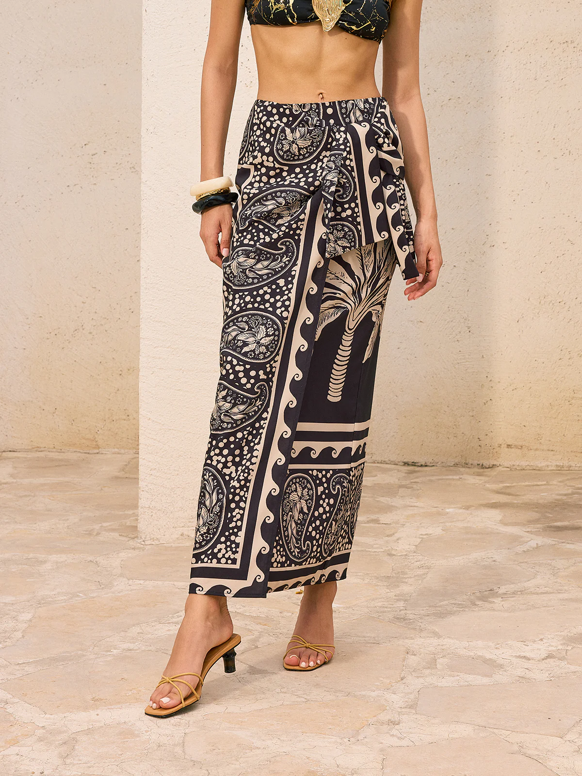 Palm Print Maxi Skirt With Paisley Border - Wholesalesil