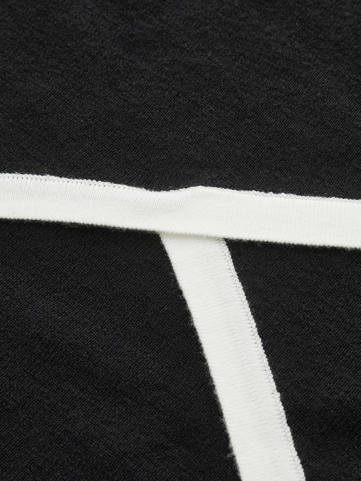 Asymmetric Contrast Trim Wool Blend Cropped Polo Top - Wholesalesil