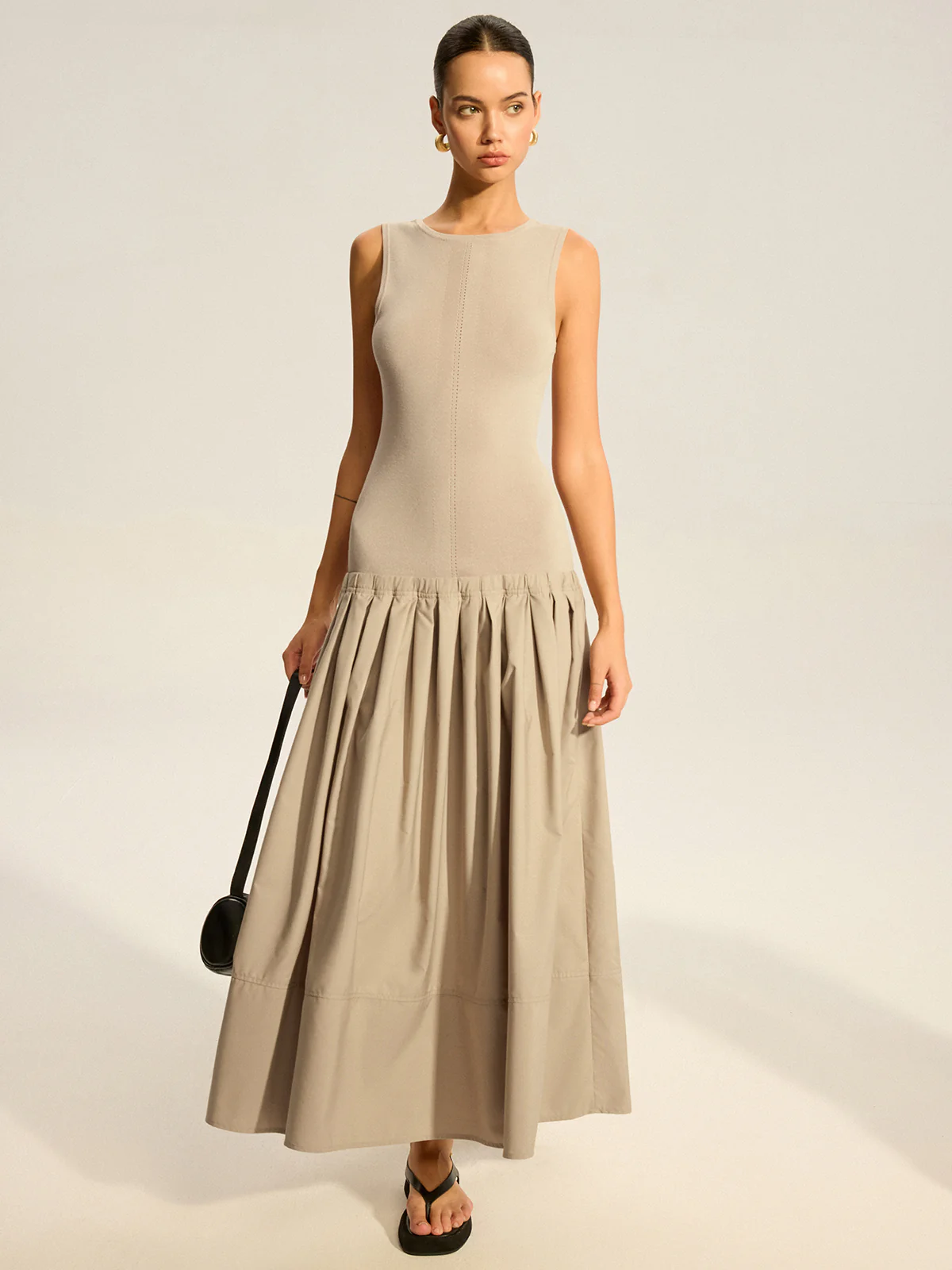 Sleeveless Knit-Top Pleated Midi Dress - Wholesalesil