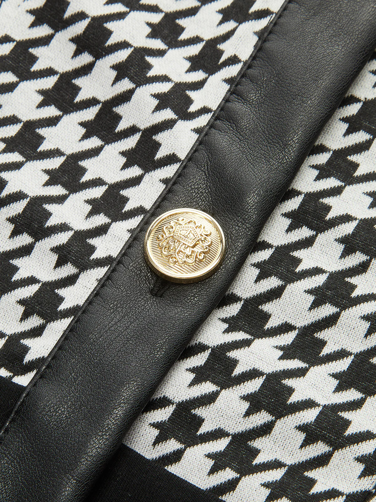 Houndstooth Paneled Cropped Knit Blouse - Wholesalesil