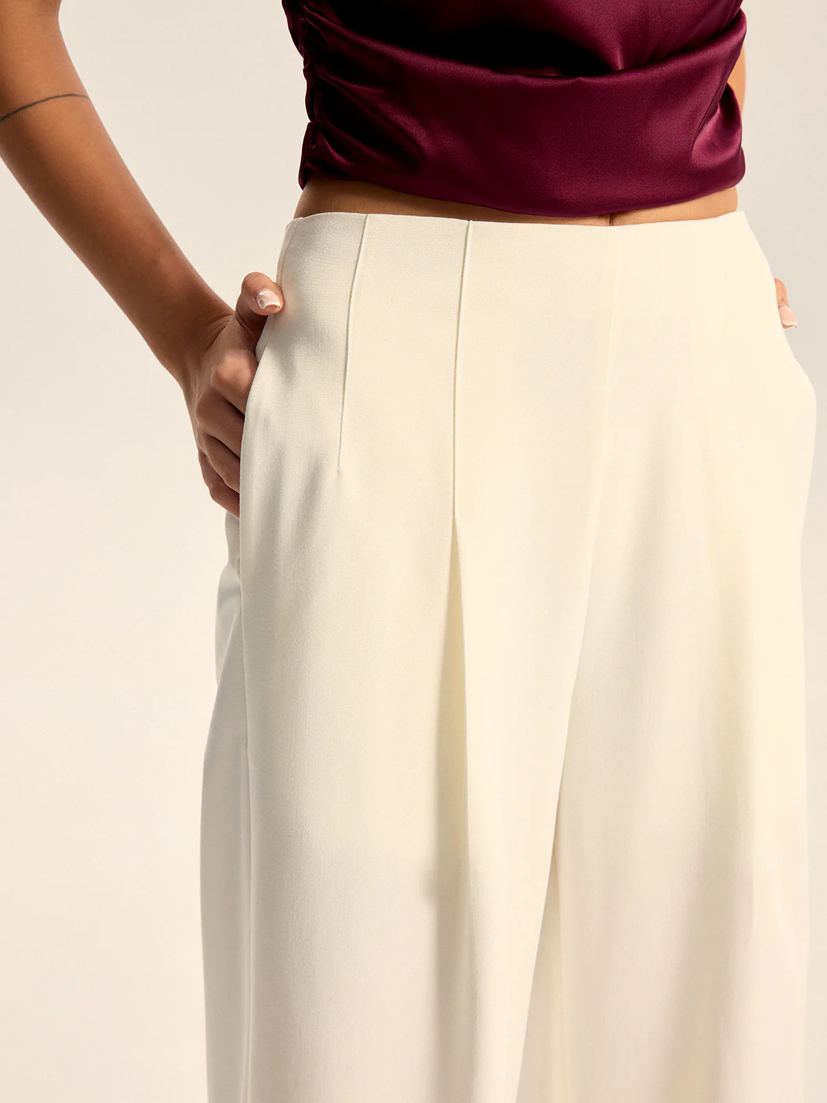 Mid-Waisted Wide-Leg Pants - Wholesalesil