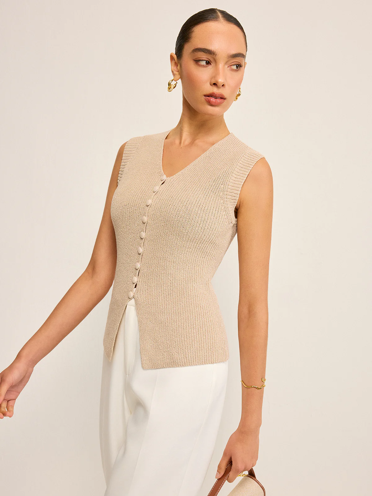 Knitted V-Neck Buttoned Vest - Wholesalesil