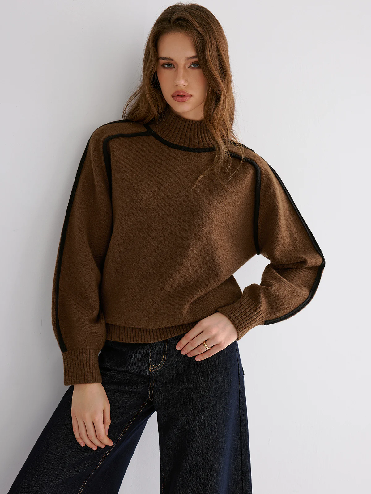 Knit Contrast Binding High Neck Sweater - Wholesalesil