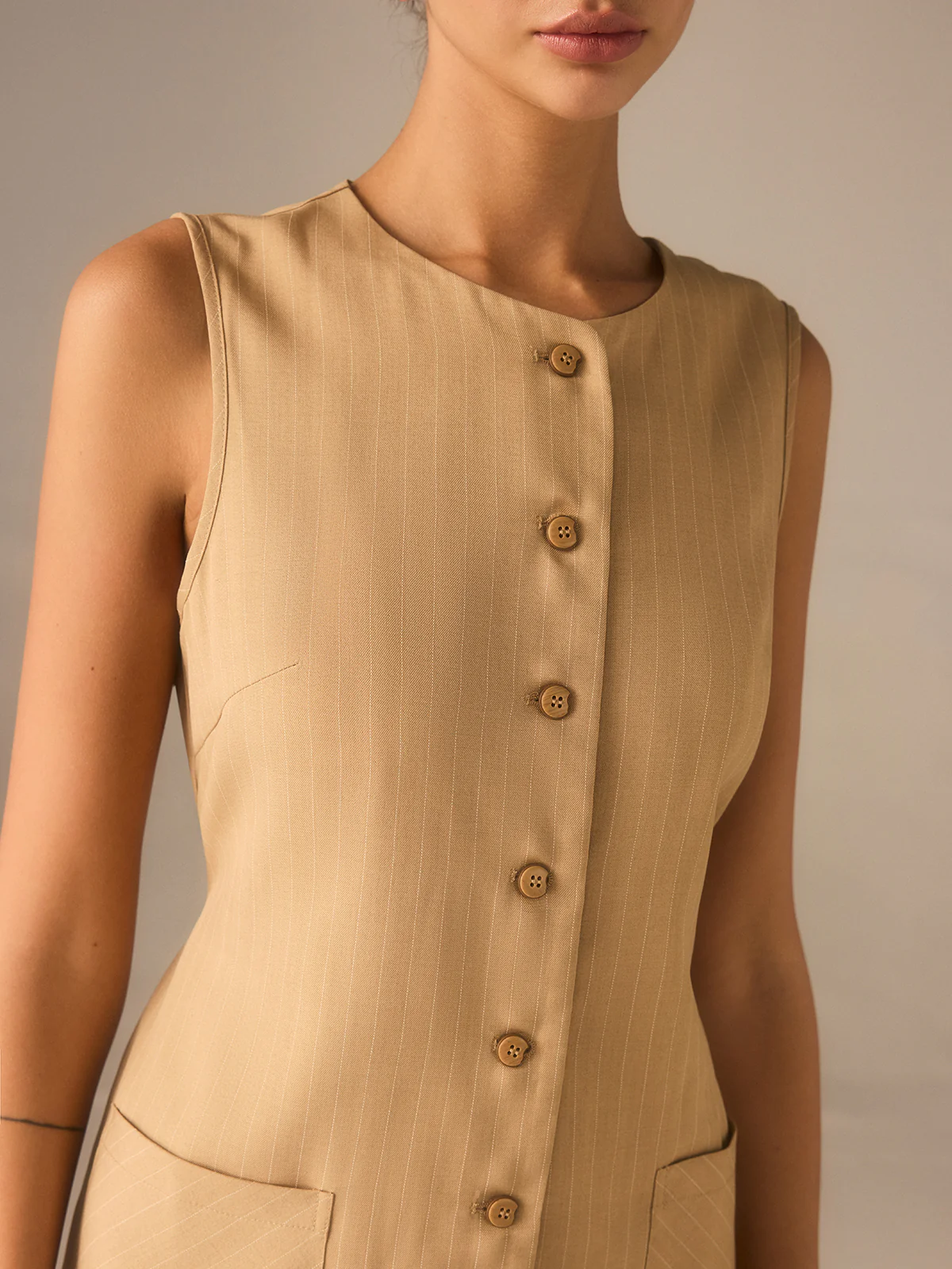 Cotton Blend Buttoned Dress with Pockets and Ties - Wholesalesil