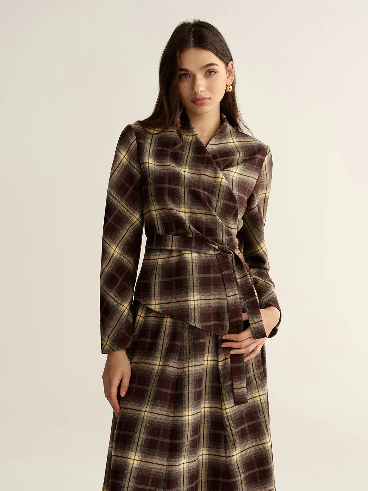 Asymmetric Plaid Wrap Fitted Shirt - Wholesalesil