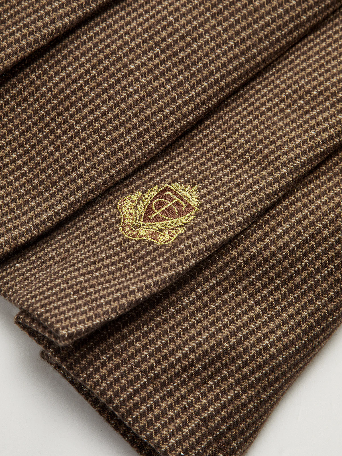 Belt-Decor Houndstooth Pleated Mini Skirt - Wholesalesil