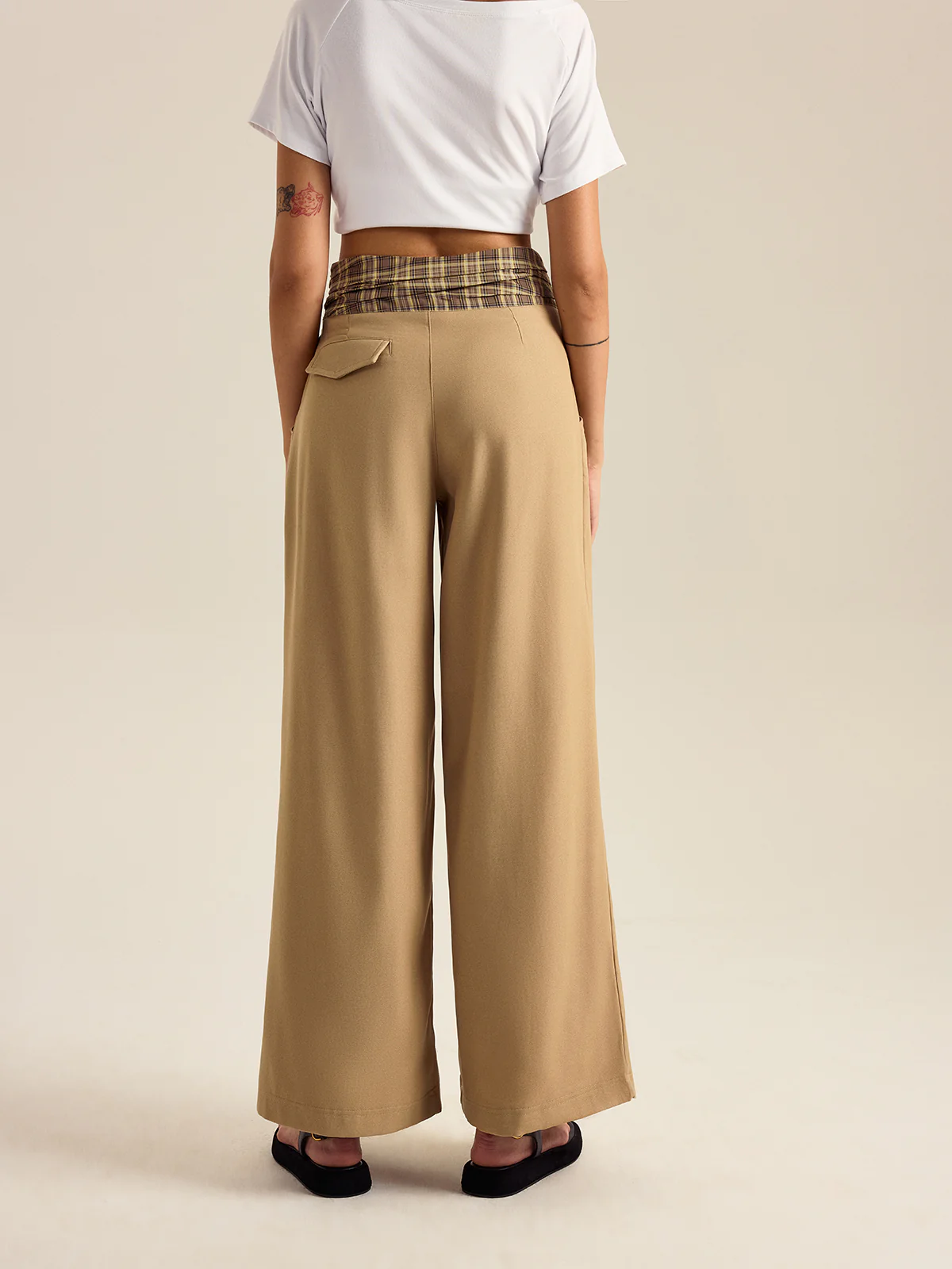 Pocketed Gingham Wide-Leg Pants - Wholesalesil