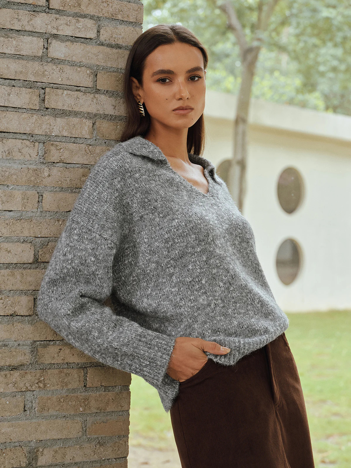 Wool Blend Collared V-Neck Sweater - Wholesalesil