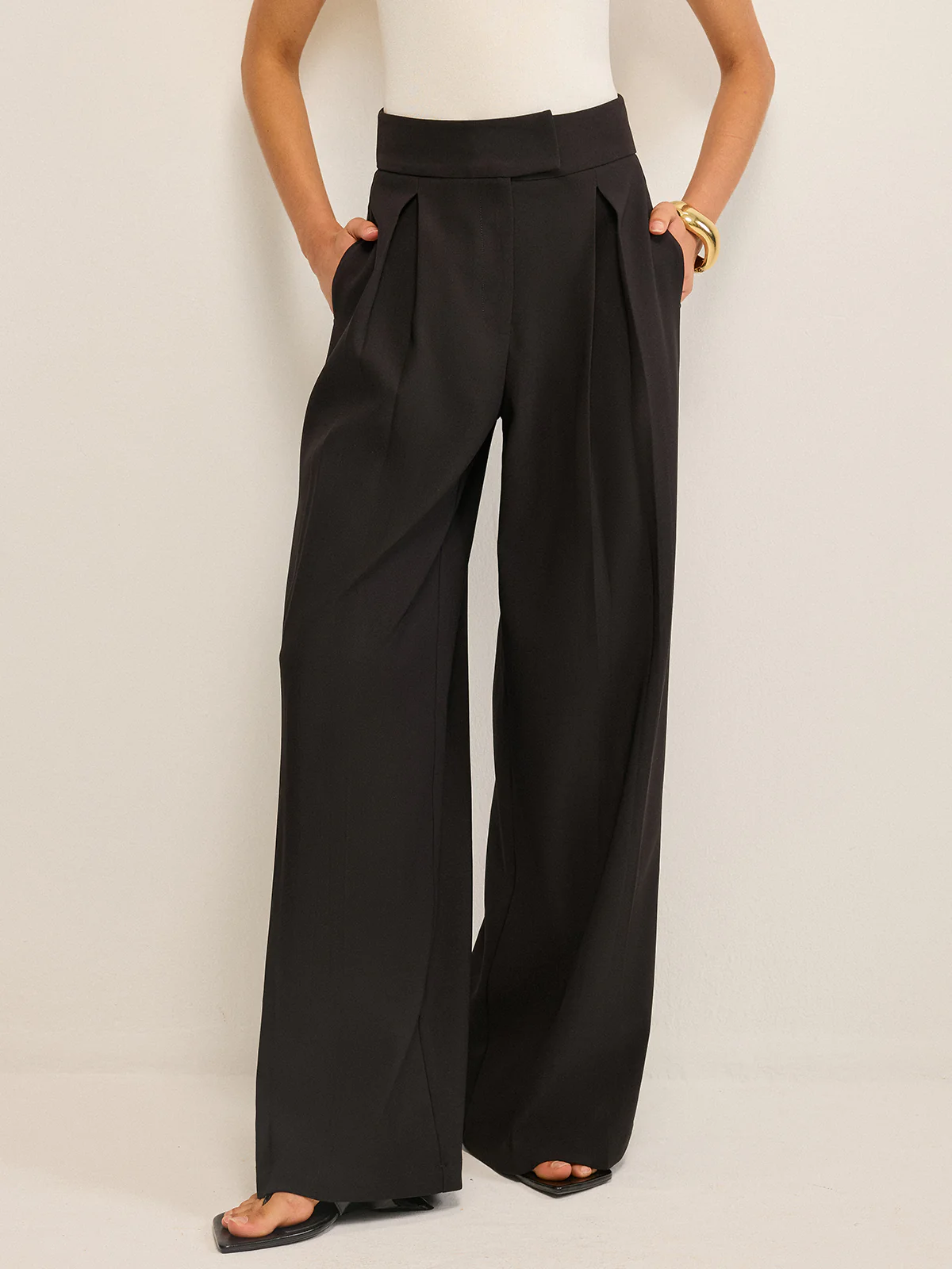 High-Waisted Wide-Leg Pants - Wholesalesil