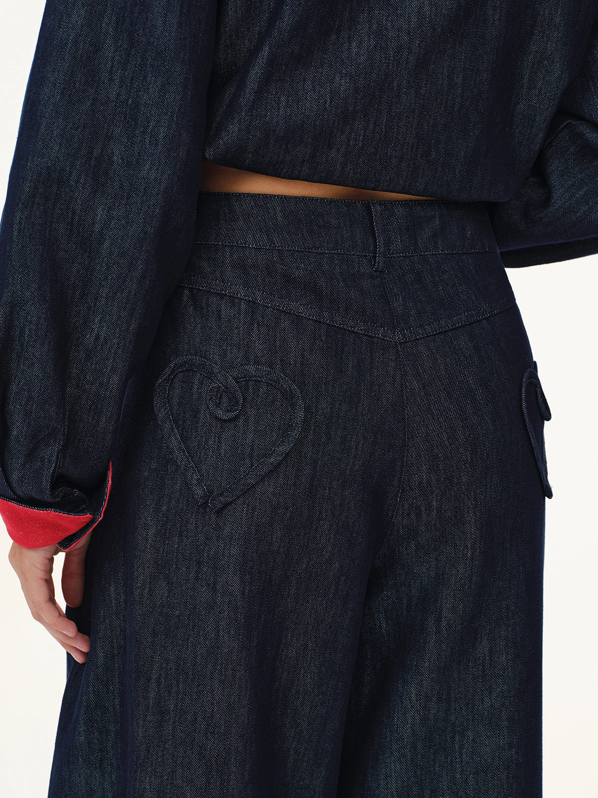 Heart-Back Denim Straight-Leg Jeans - Wholesalesil