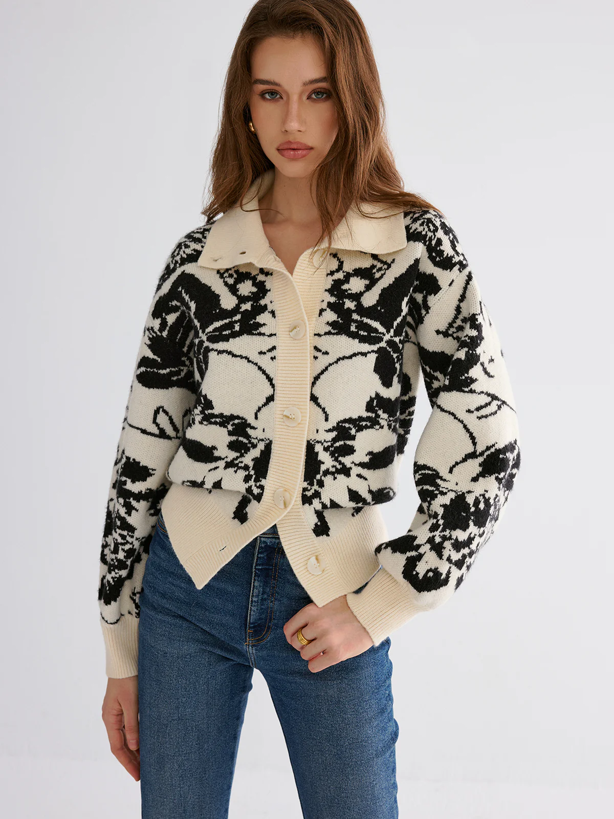 Floral Jacquard Button Cardigan - Wholesalesil