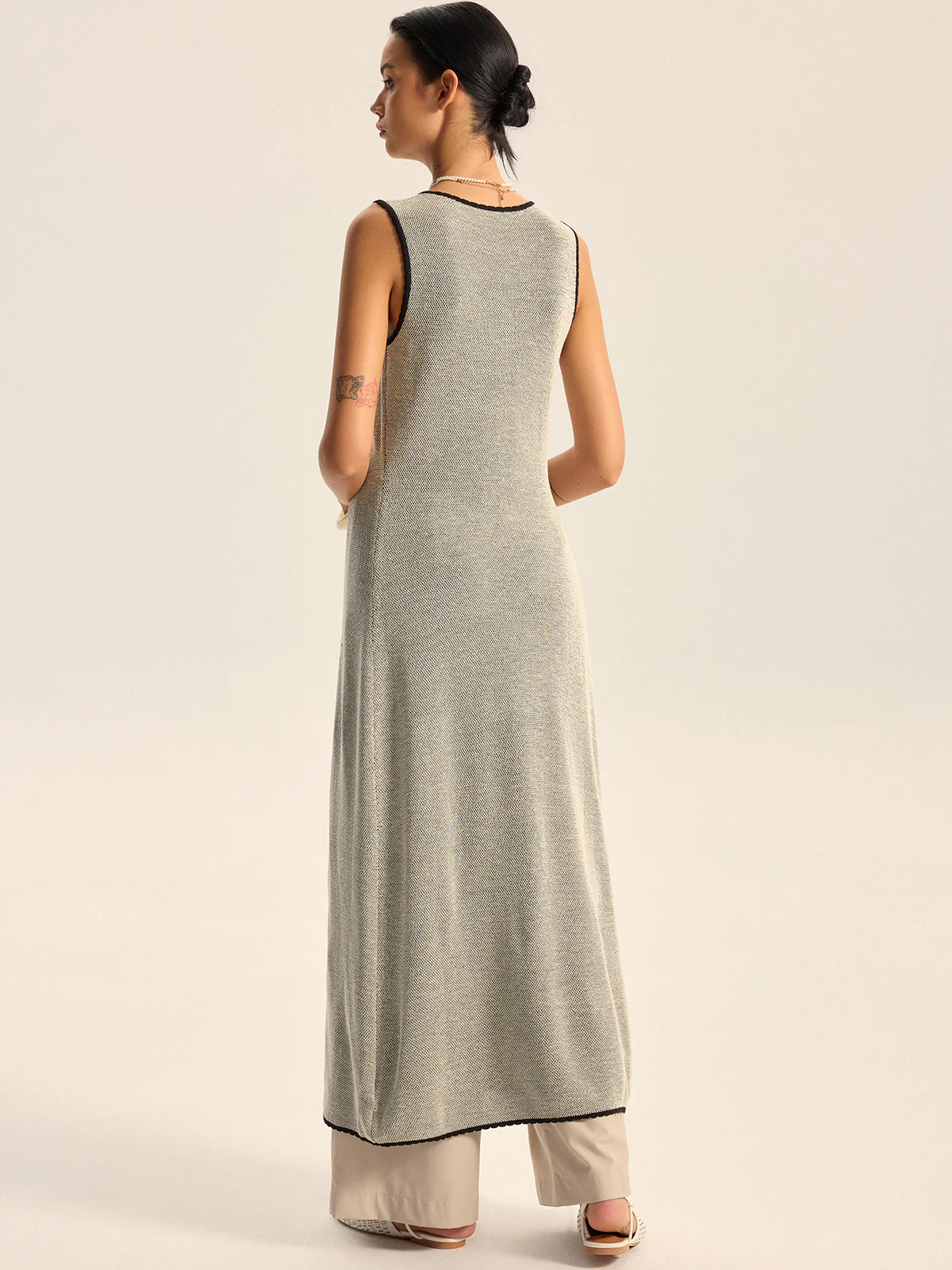 Floral Contrast Trim Knit Maxi Vest - Wholesalesil