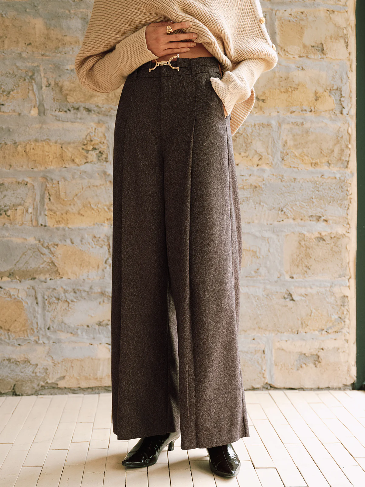High-Waist Pleated Wide-Leg Pants - Wholesalesil