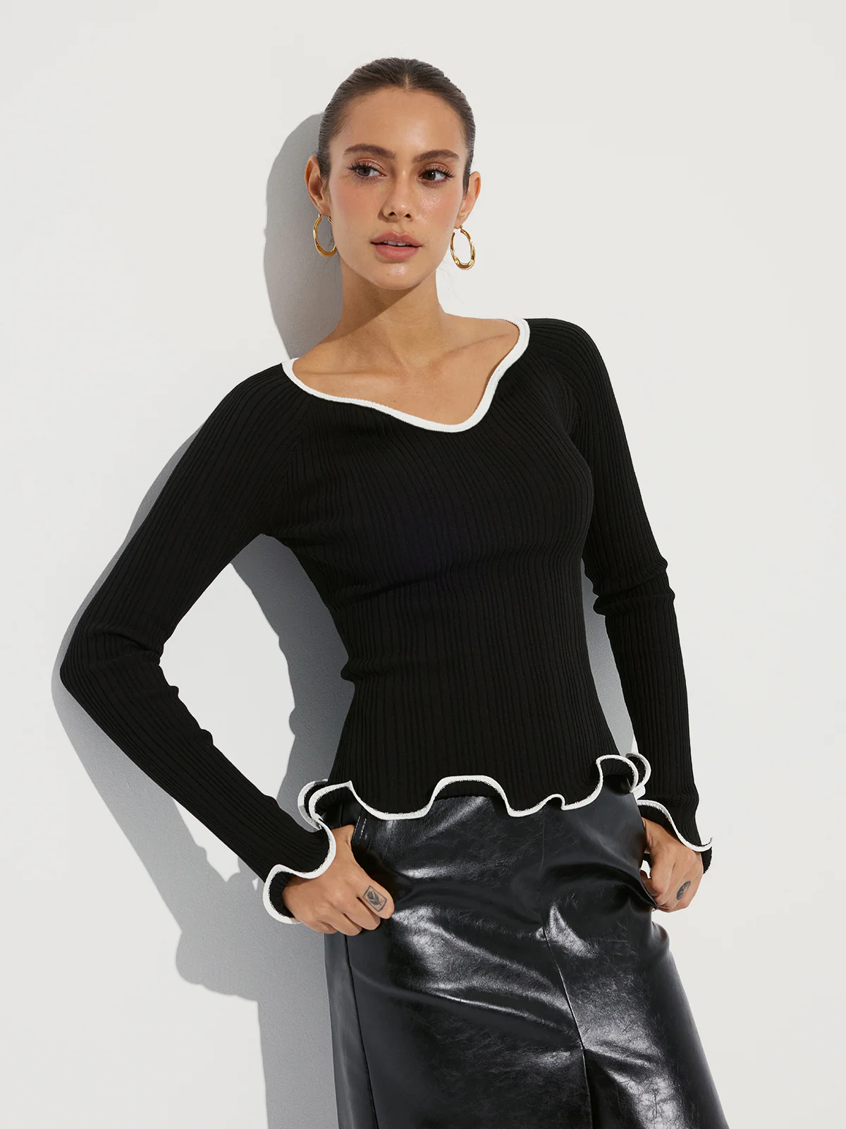 Contrast Ruffle Trim Ribbed Knit Top - Wholesalesil