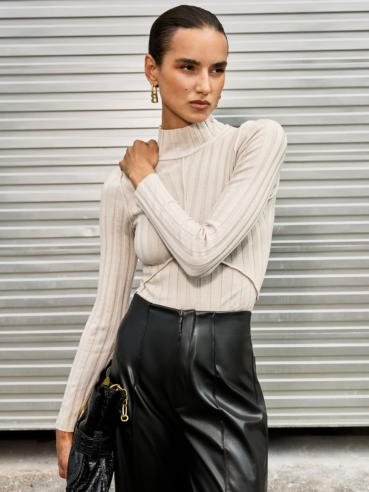 Mock Neck Seamed Sweater - Wholesalesil
