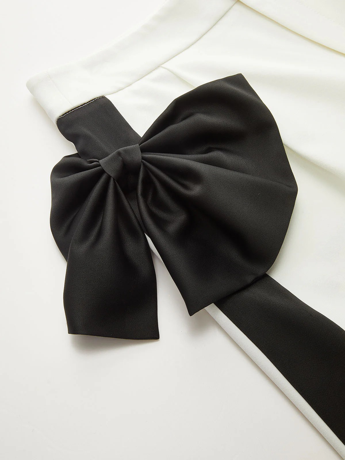 Contrast Bow Asymmetrical Wide-Leg Pants - Wholesalesil