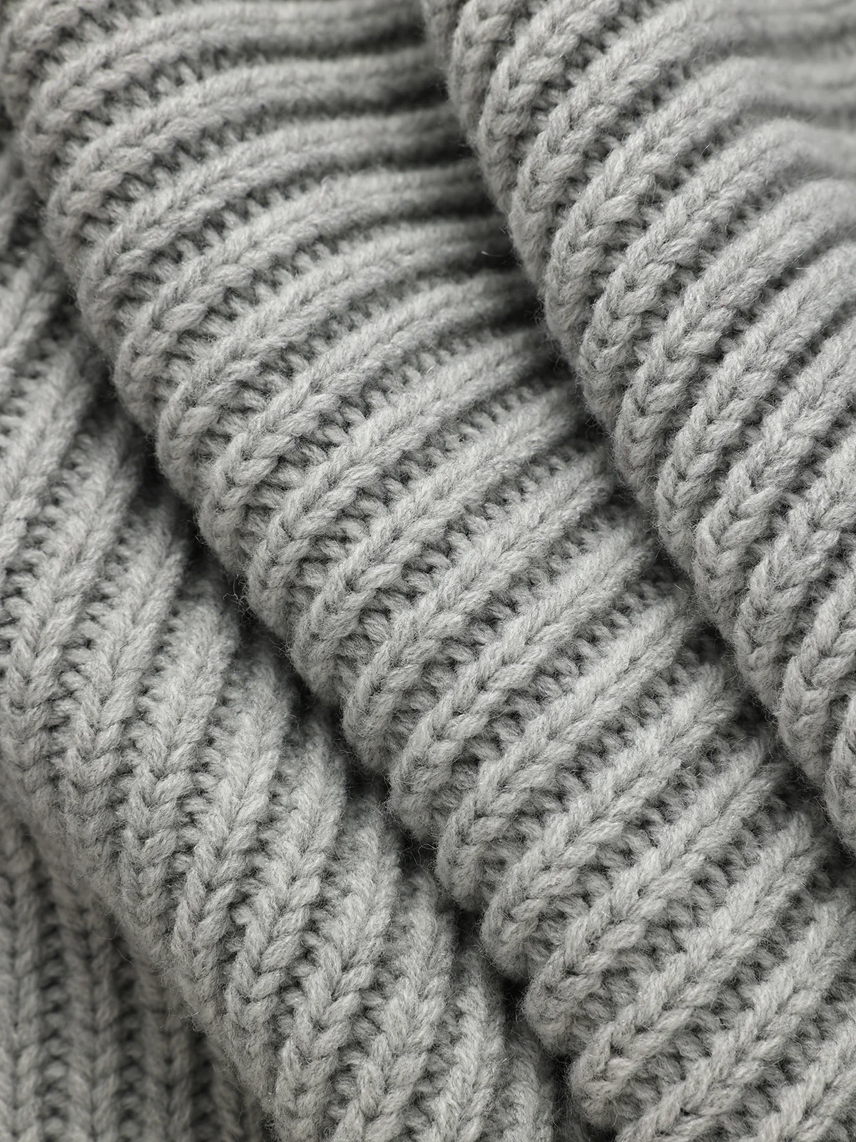 Cuffed Sleeve Ribbed Knit V-Neck Sweater - Wholesalesil