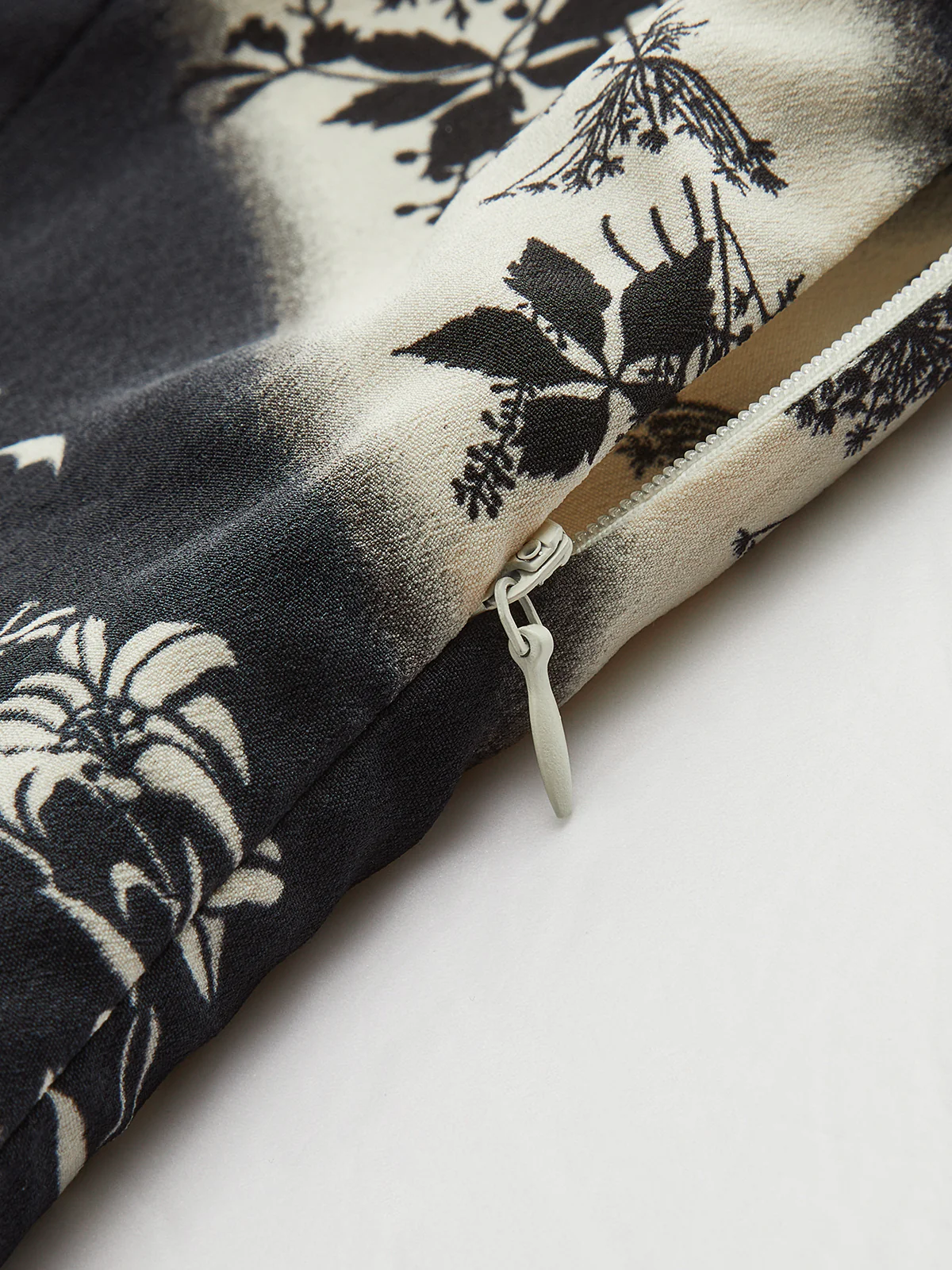 Floral Striped Criss-Cross Back Maxi Dress - Wholesalesil