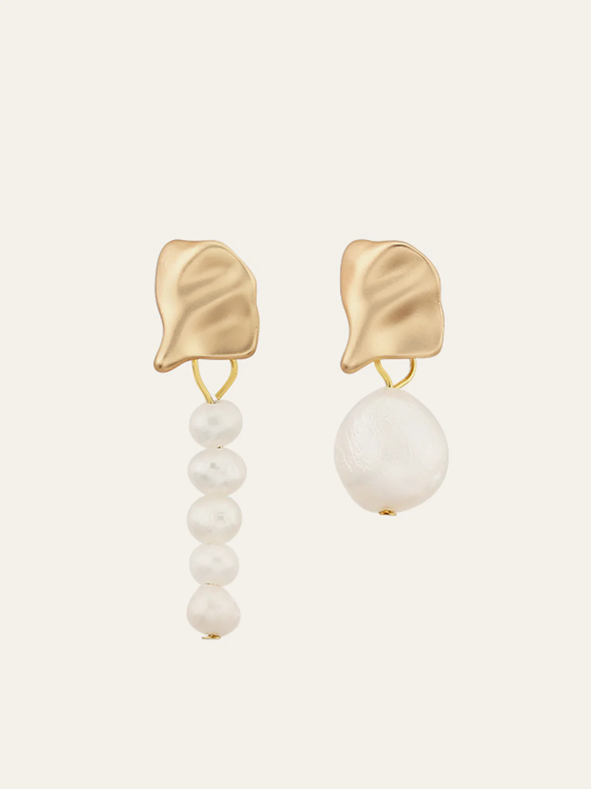 Irregular Metal & Pearl Earrings - Wholesalesil