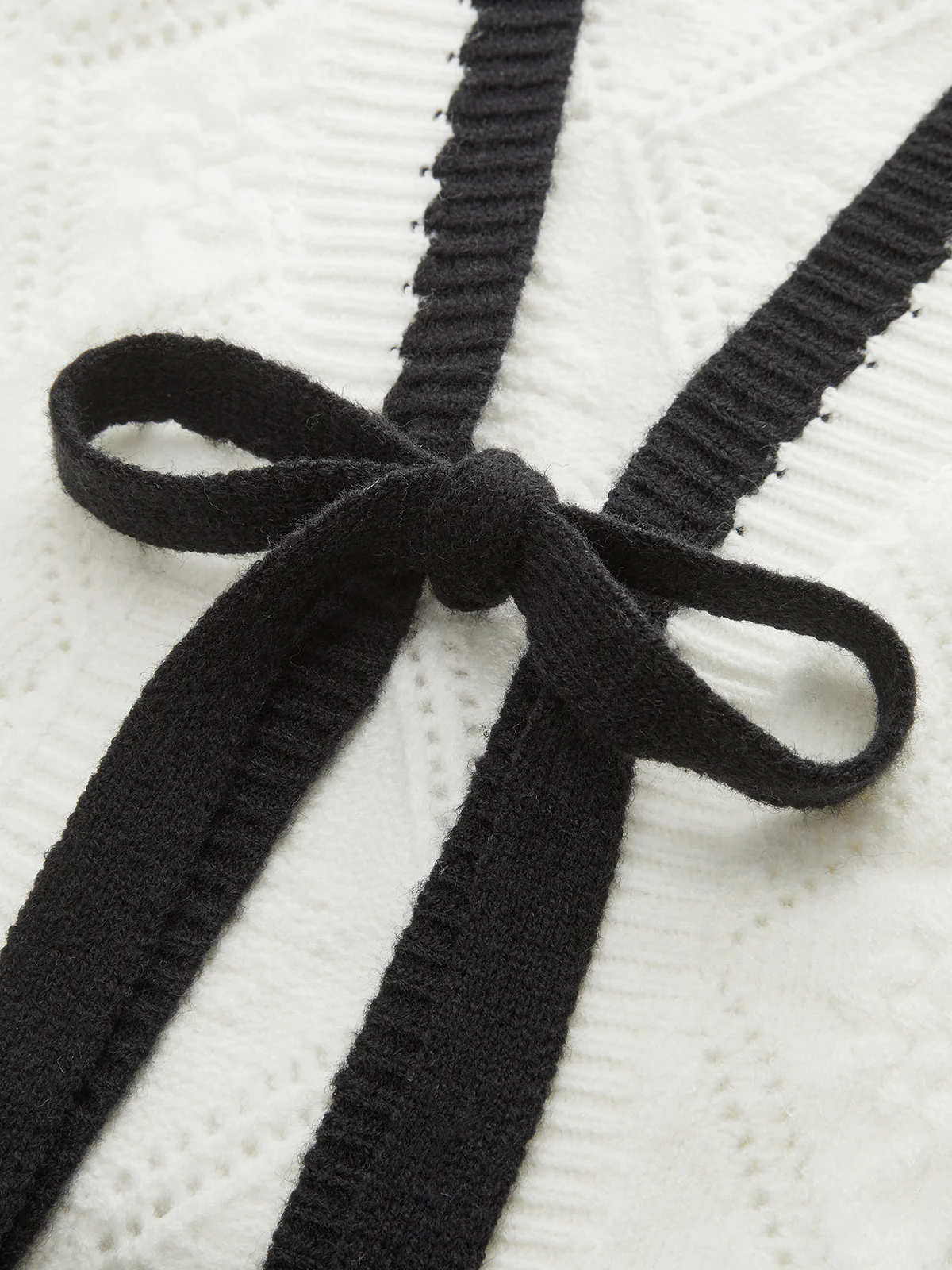 Contrast Trim Tie-Front Knit Cardigan - Wholesalesil