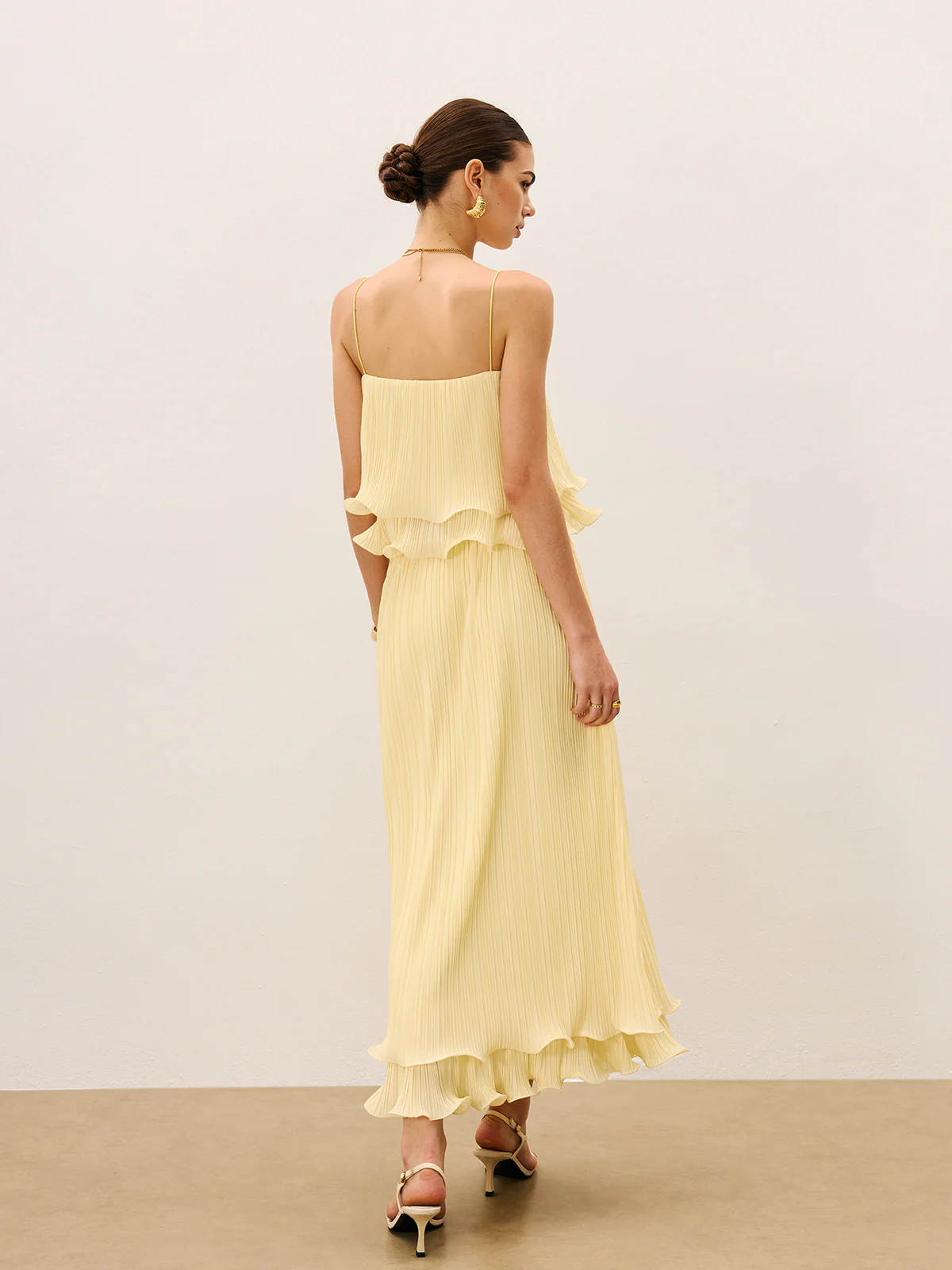 Pleated Layered Ruffle Skirt Set - Wholesalesil