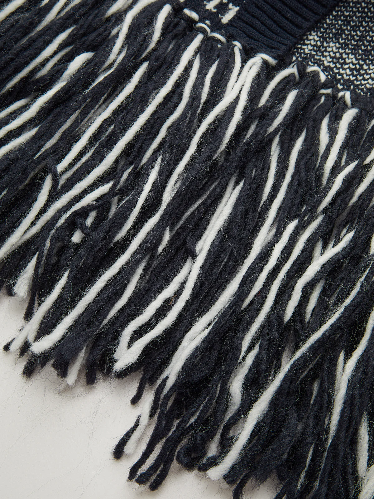 Horse-Pattern Wool Blend Fringe Cardigan - Wholesalesil