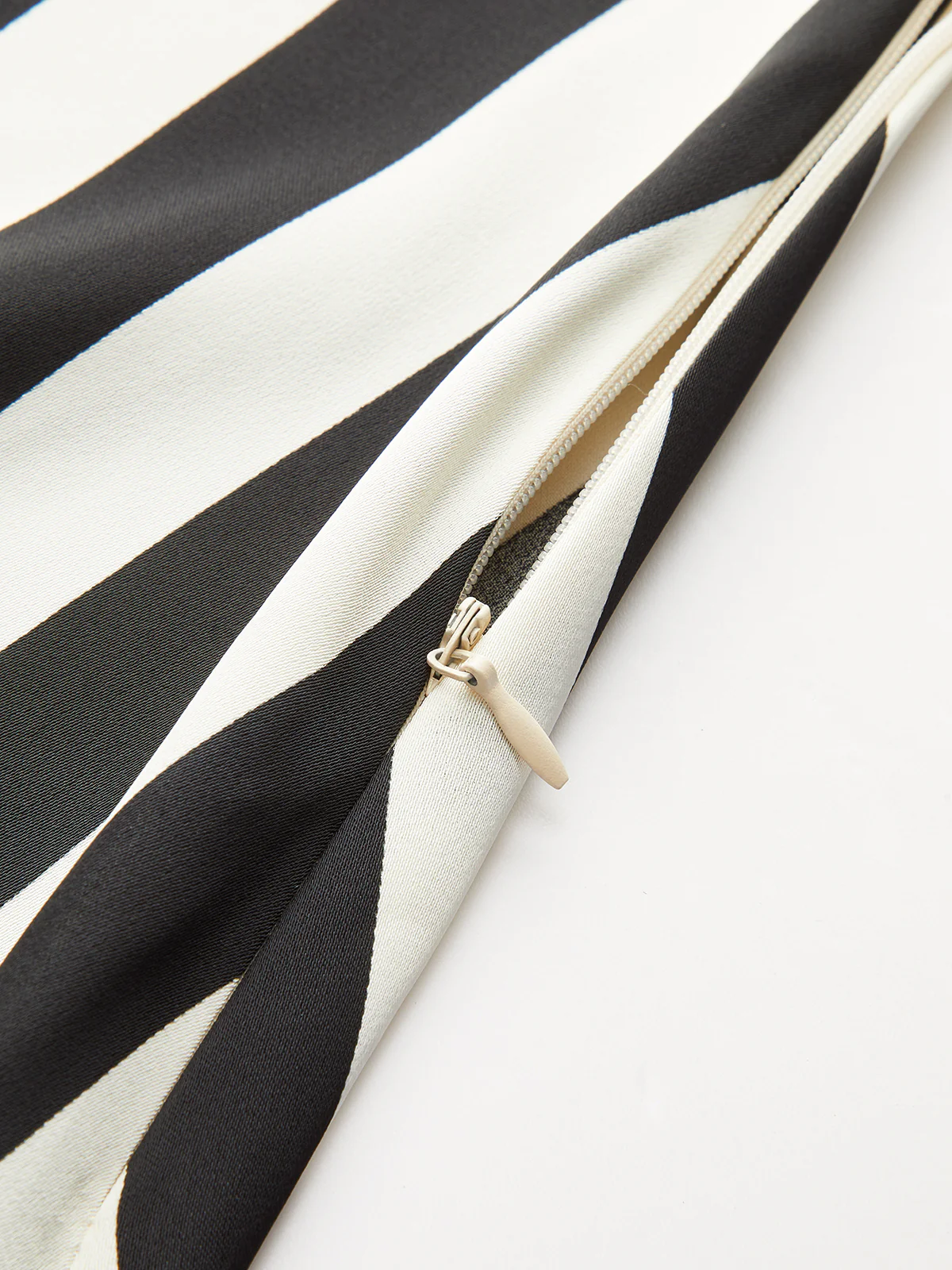 Striped Collared Sleeveless Maxi Dress - Wholesalesil