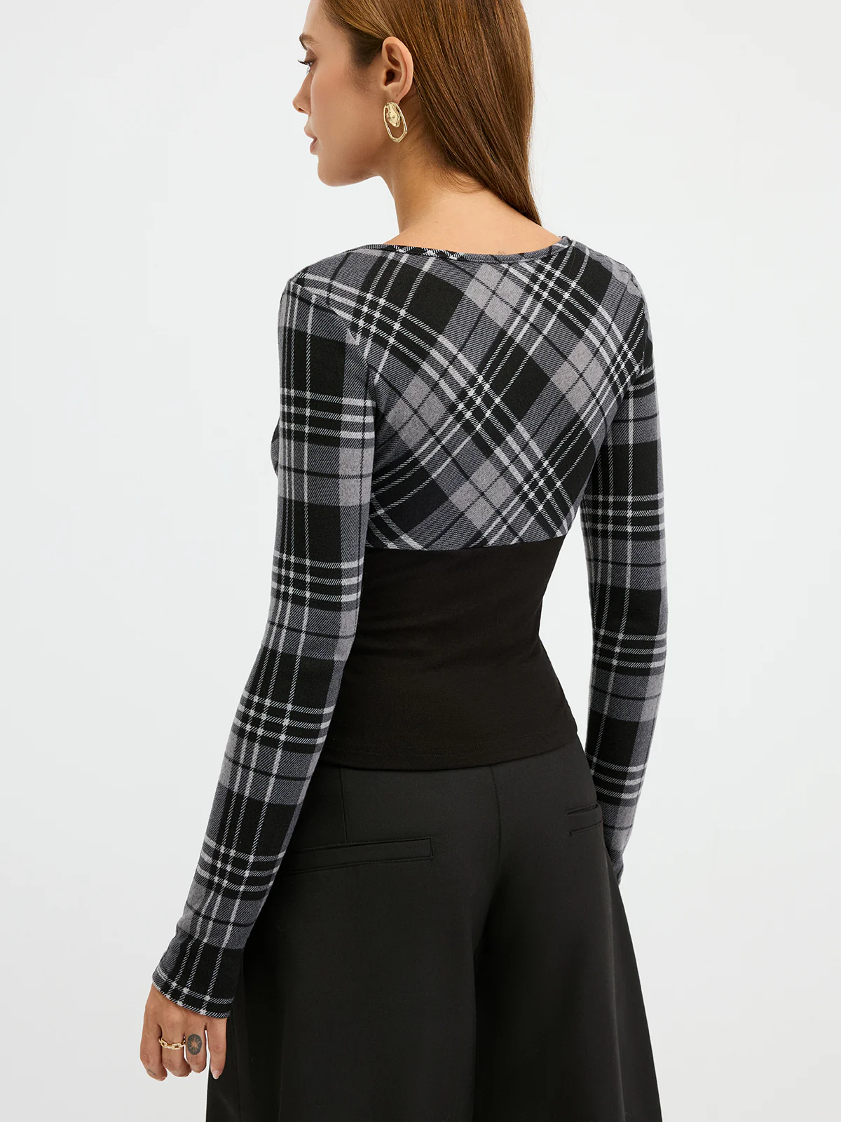Plaid Paneled Slim-Fit Knit Long Sleeve Blouse - Wholesalesil
