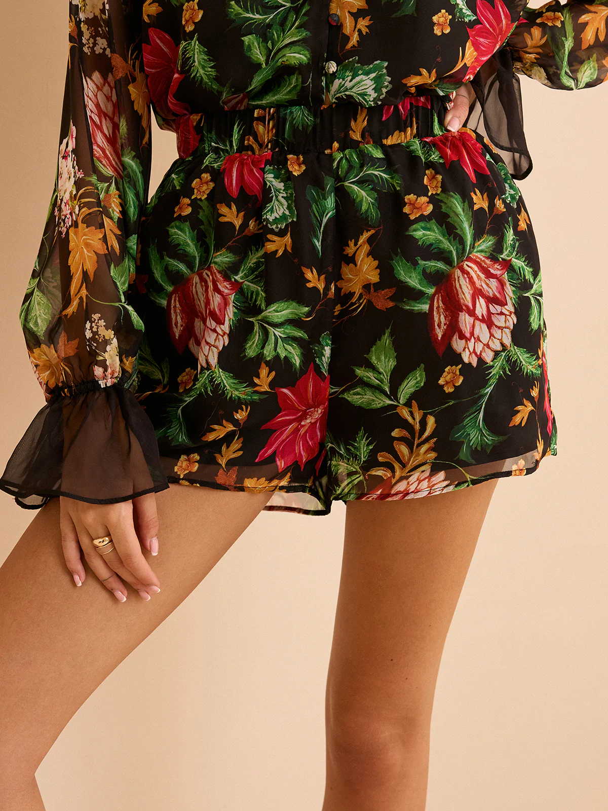 Chiffon Floral Print Elastic Waist Shorts - Wholesalesil