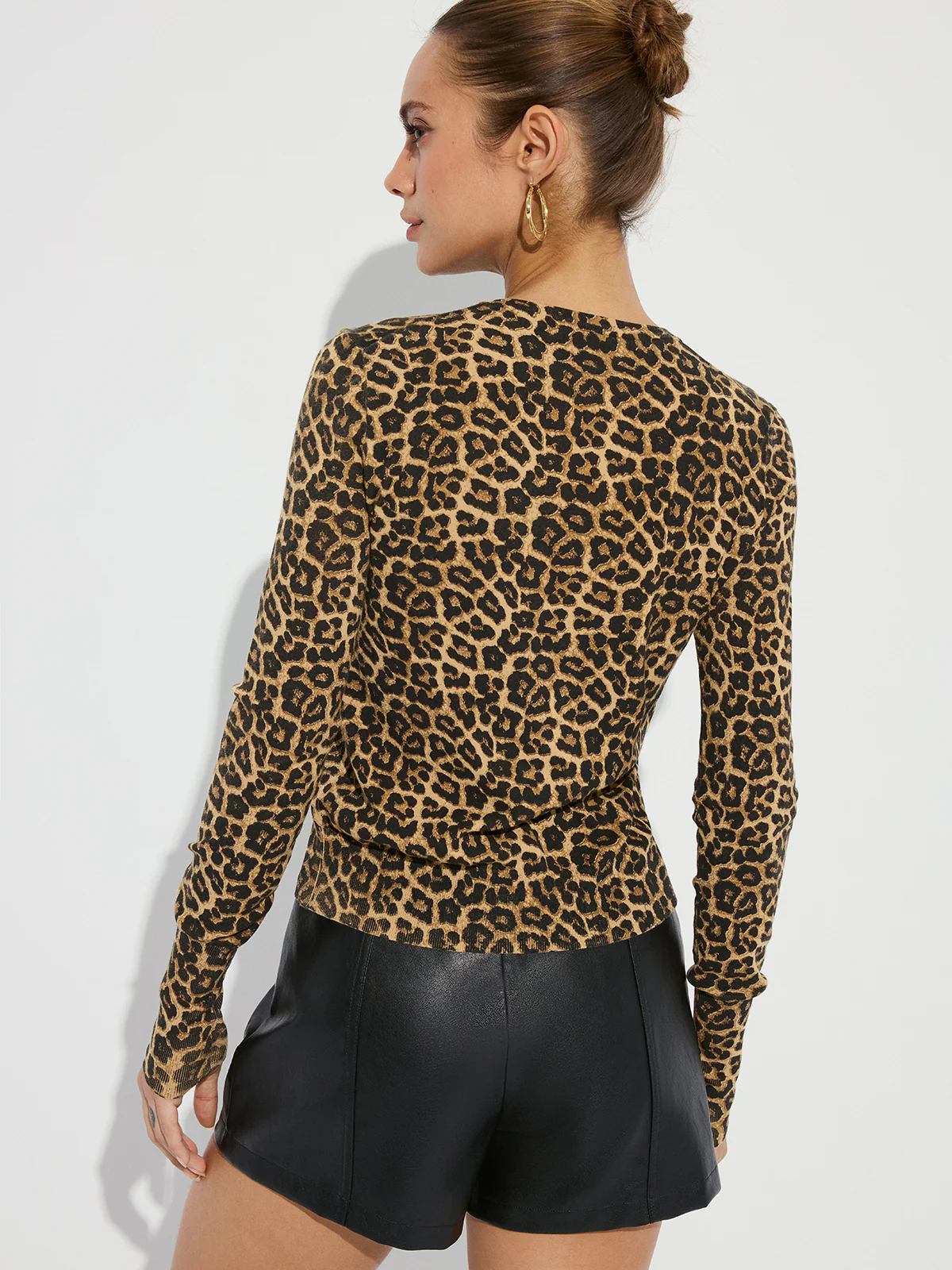 Leopard Print Long Sleeve Knit Cardigan - Wholesalesil