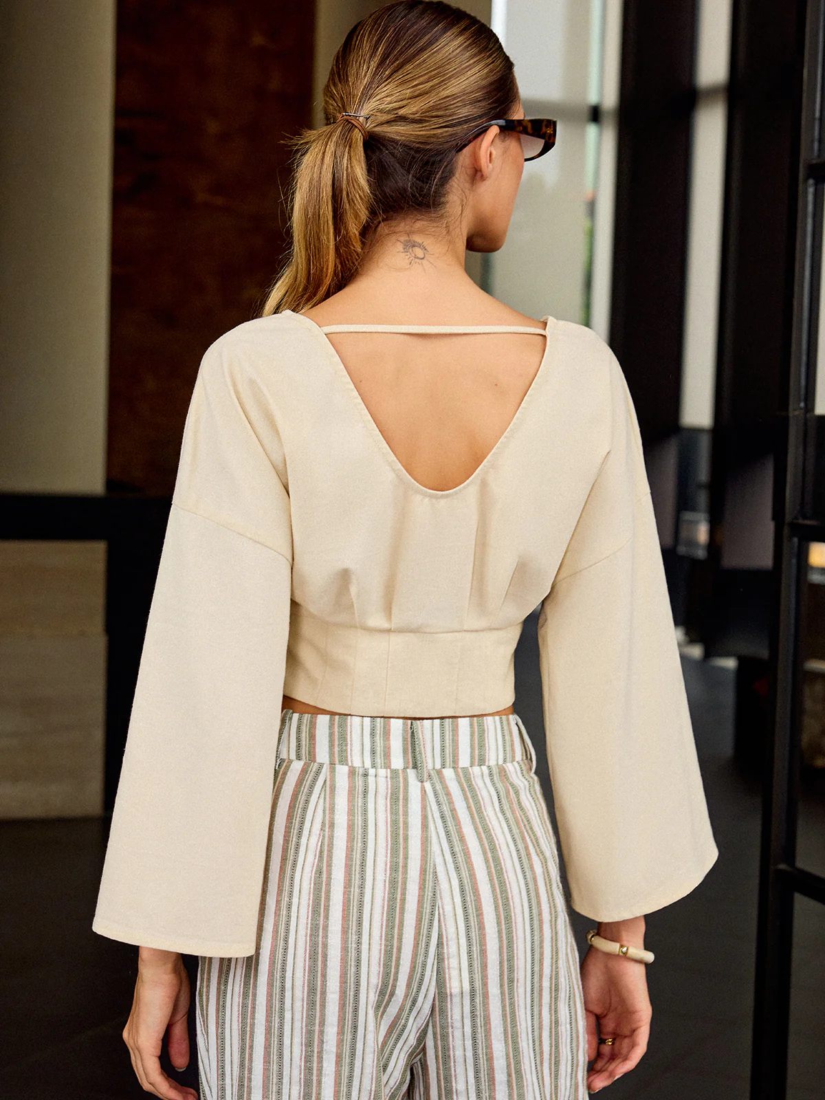 V-Neck Crop Top - Wholesalesil