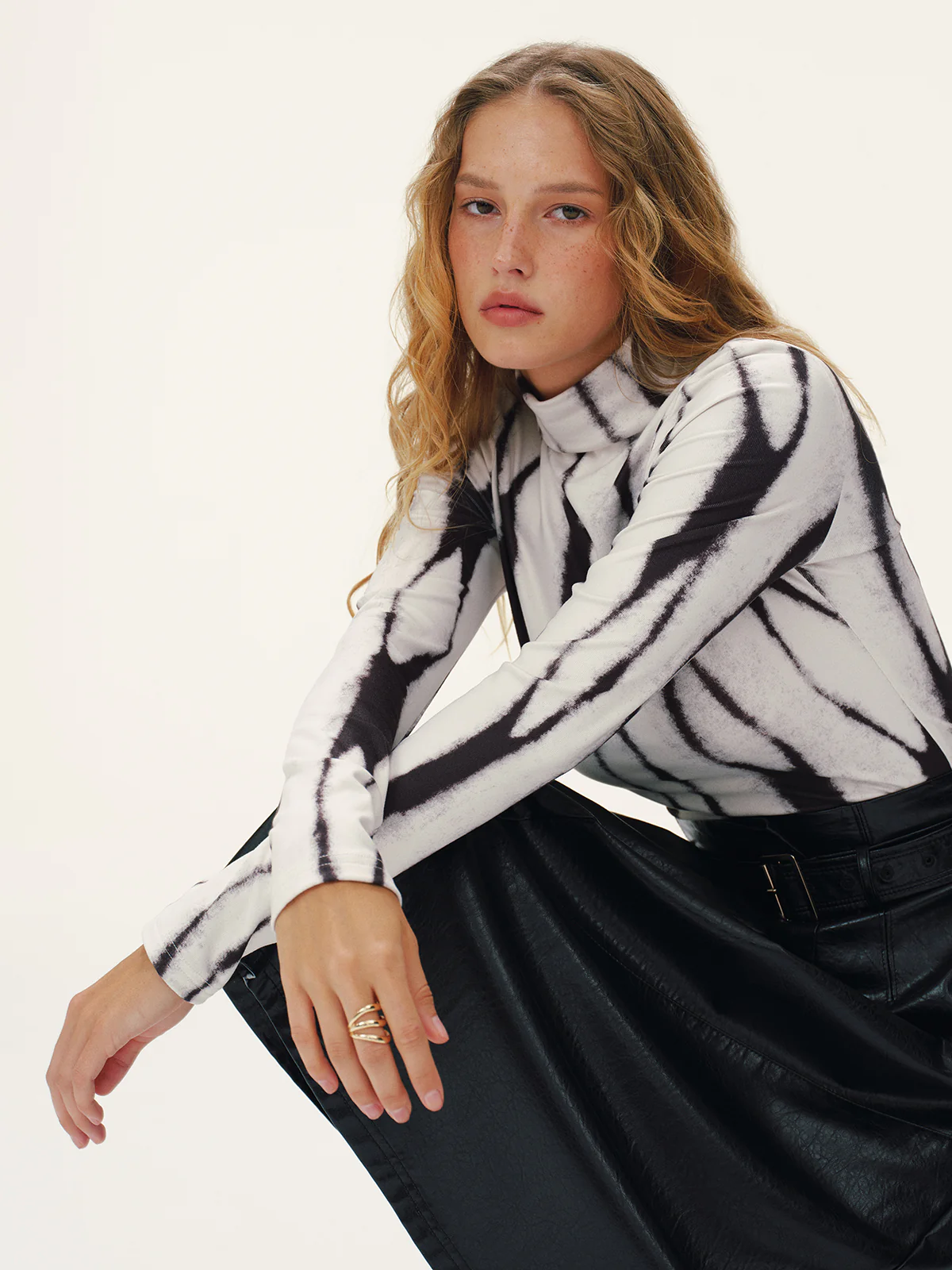 Zebra Print Turtleneck Long-Sleeve Top - Wholesalesil