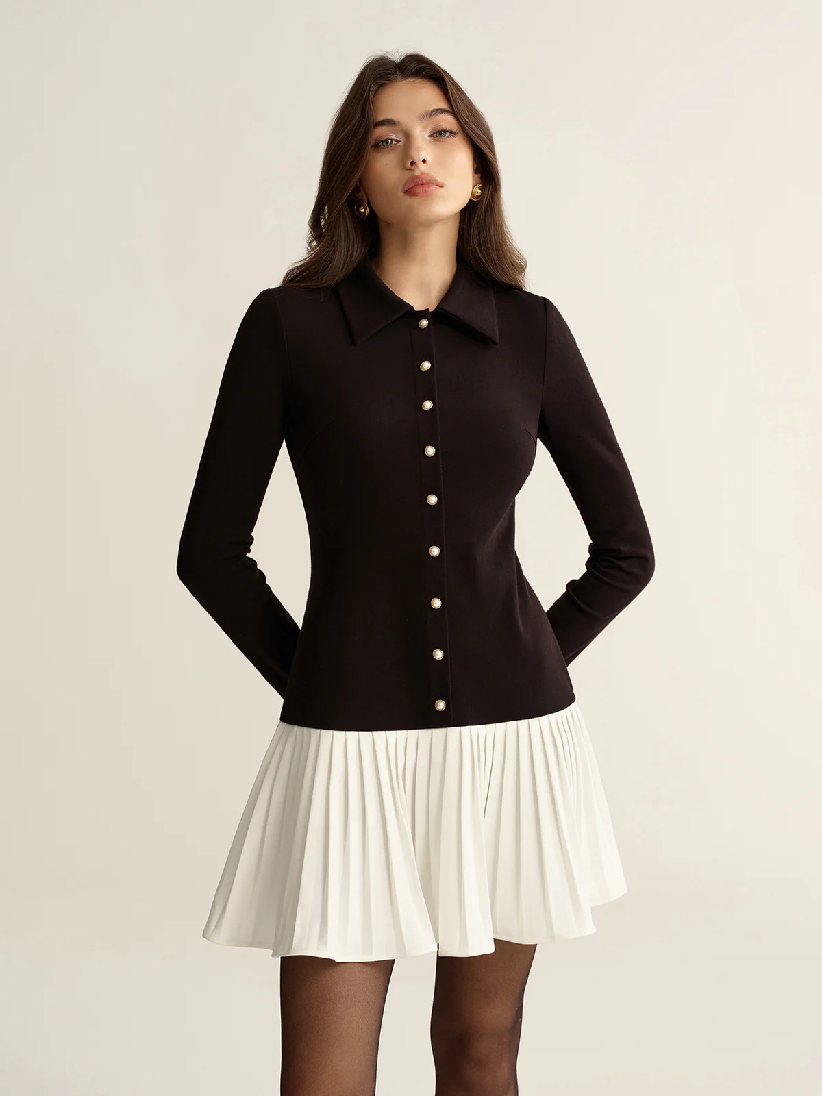 Contrast Pleated Hem Collared Mini Dress - Wholesalesil