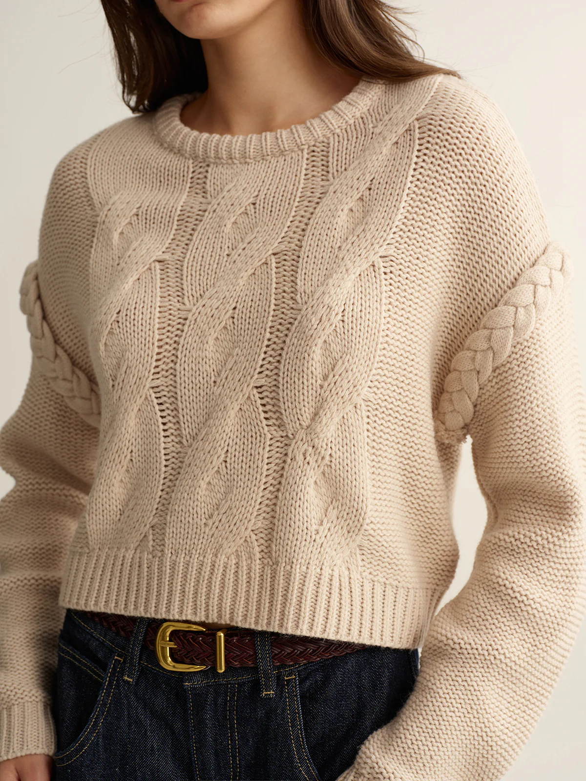 Crew Neck Cable Knit Sweater - Wholesalesil