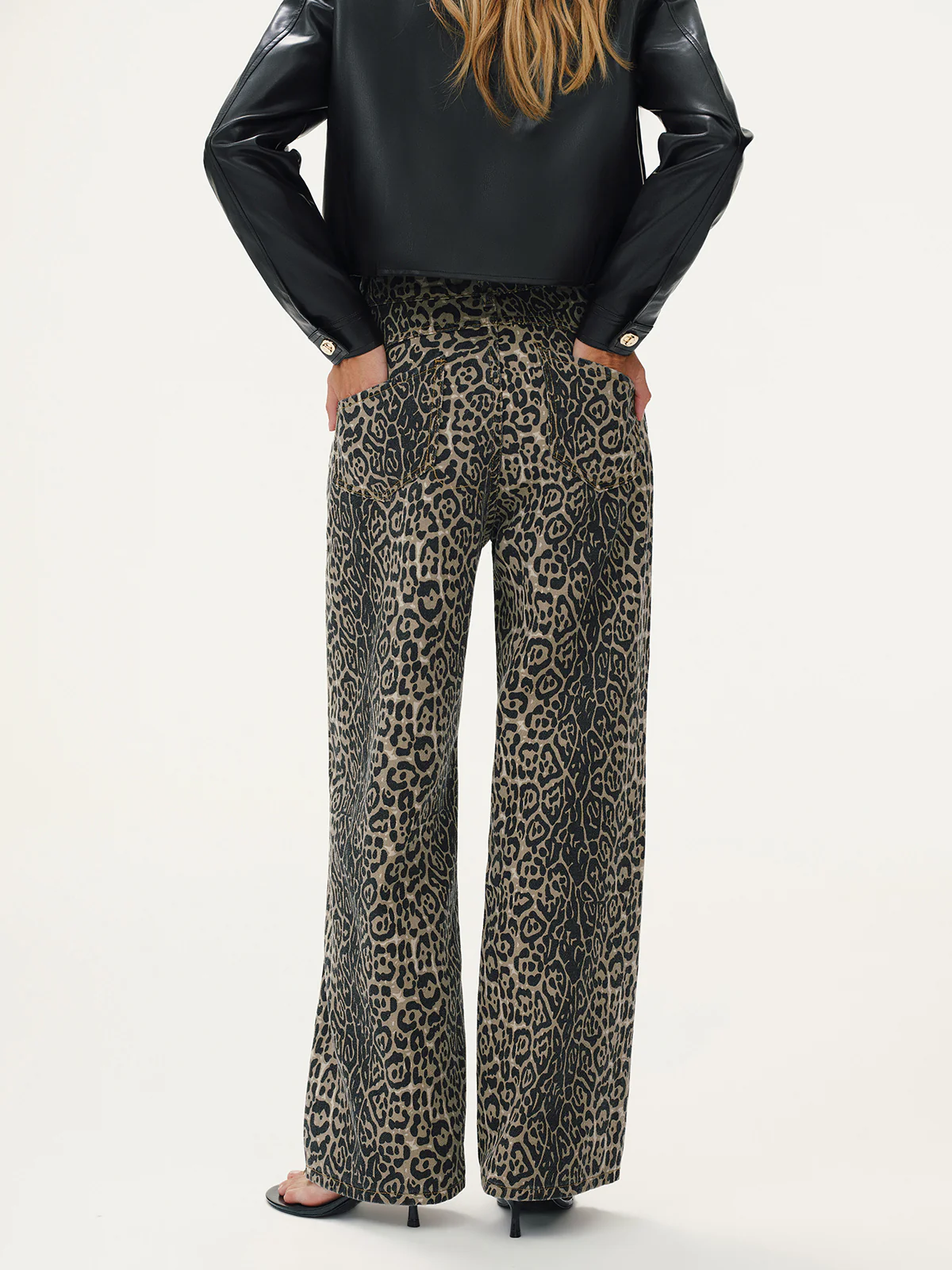 Leopard Print Denim Straight-Leg Jeans - Wholesalesil