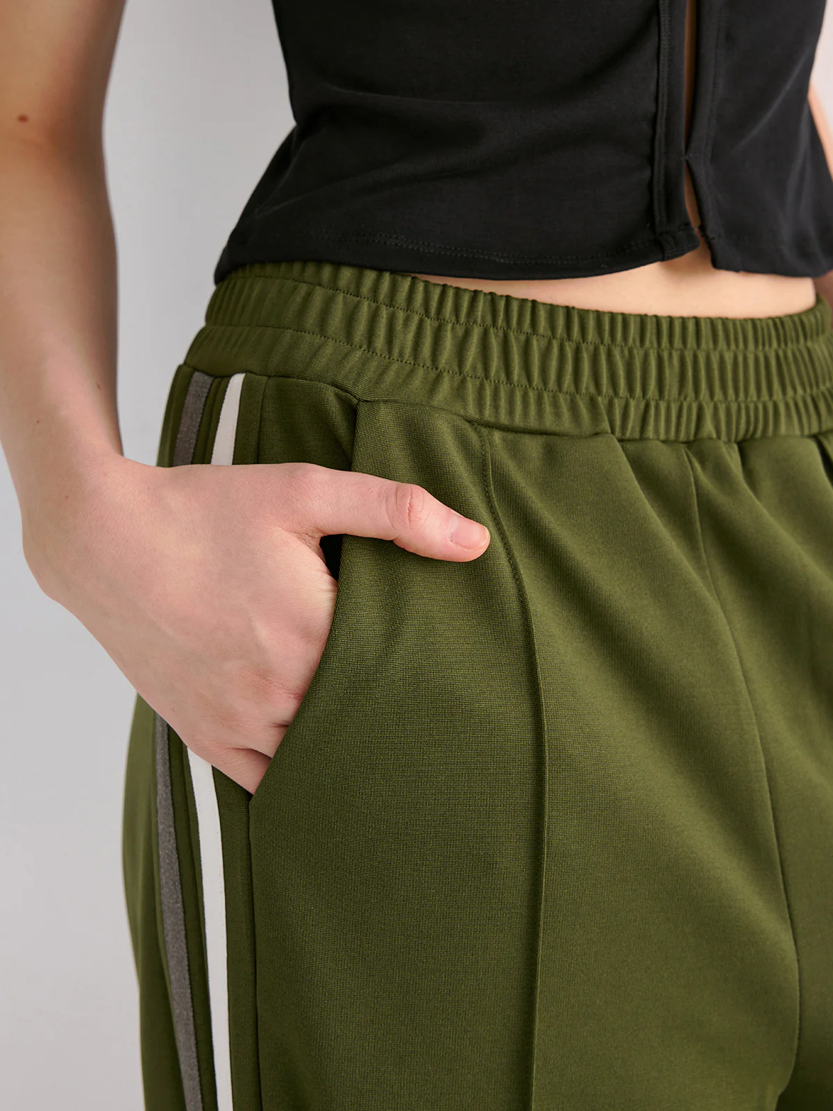 Side Stripe Slit Sweatpants - Wholesalesil