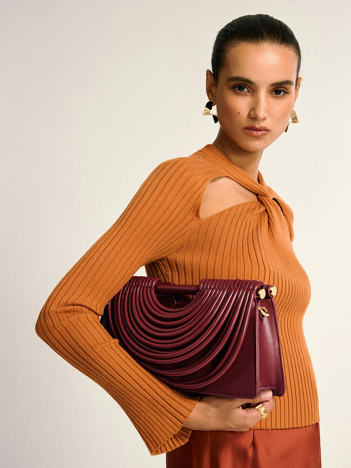 Curved Striped Handle PU Leather Bag - Wholesalesil