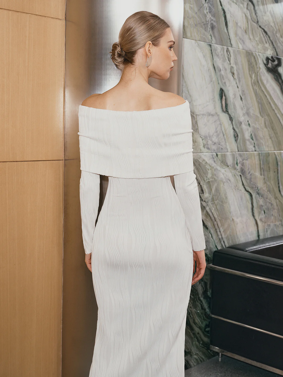 Textured Off-Shoulder Mermaid Hem Midi Dress - Wholesalesil