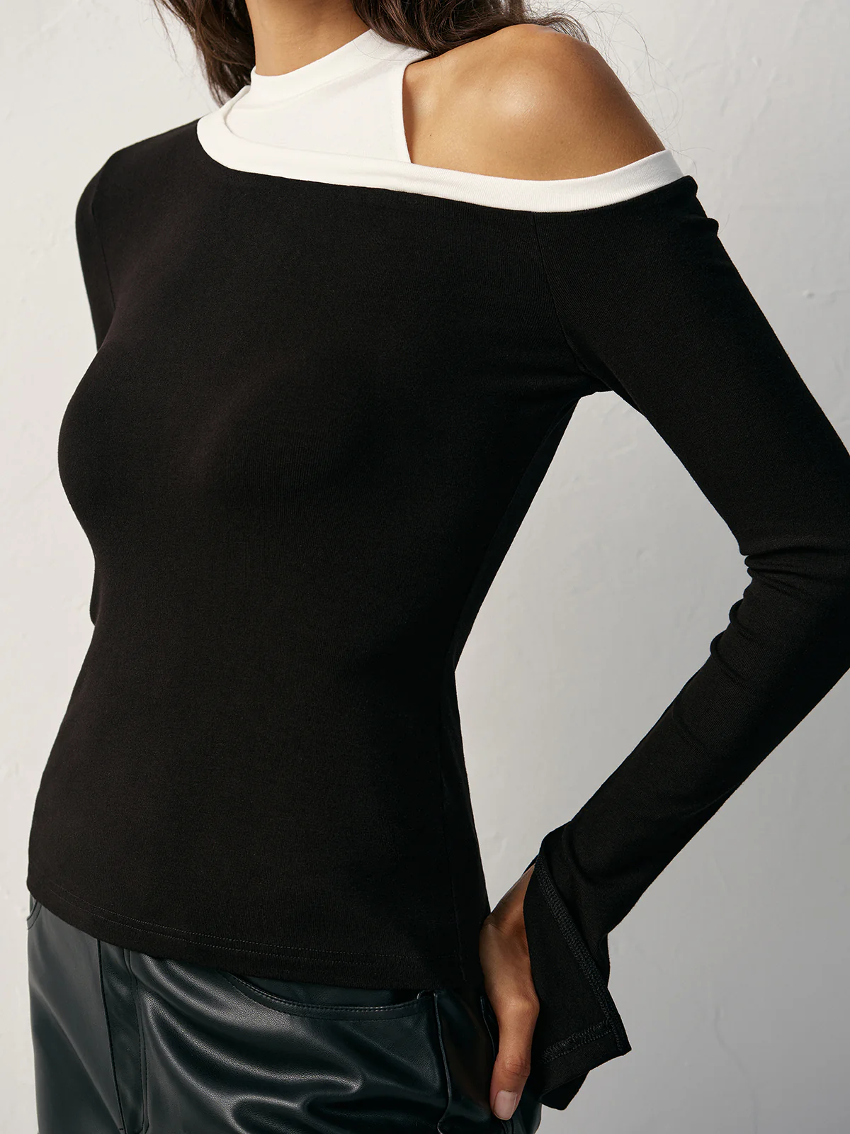 Color Block Asymmetric Cut-Out Long Sleeve T-Shirt - Wholesalesil