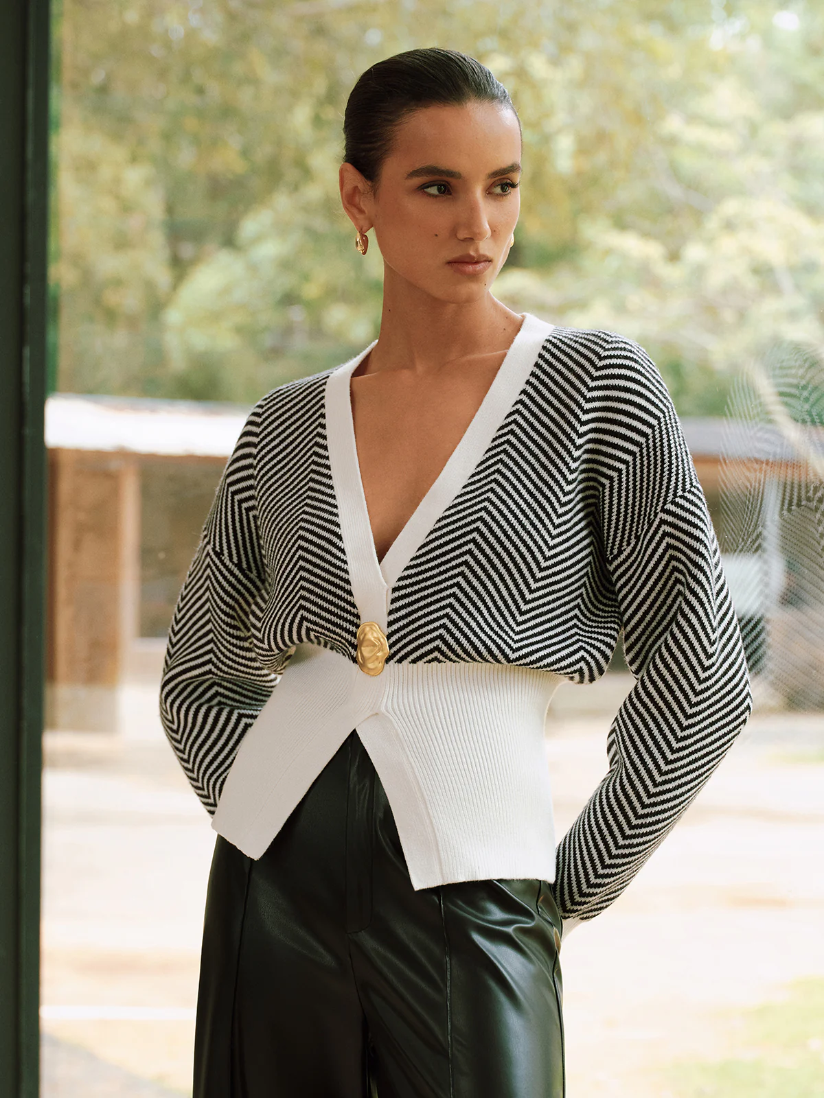 Metal Detail Chevron Knit Cardigan - Wholesalesil