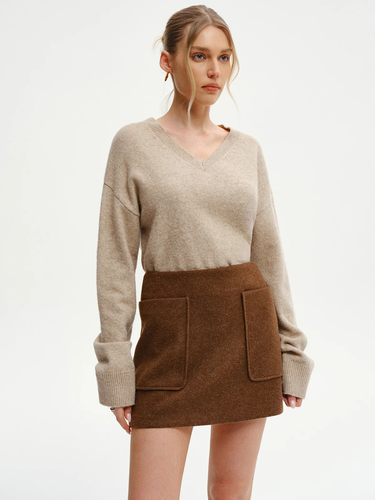 Wool-Blend V-Neck Sweater with Side Slit - Wholesalesil