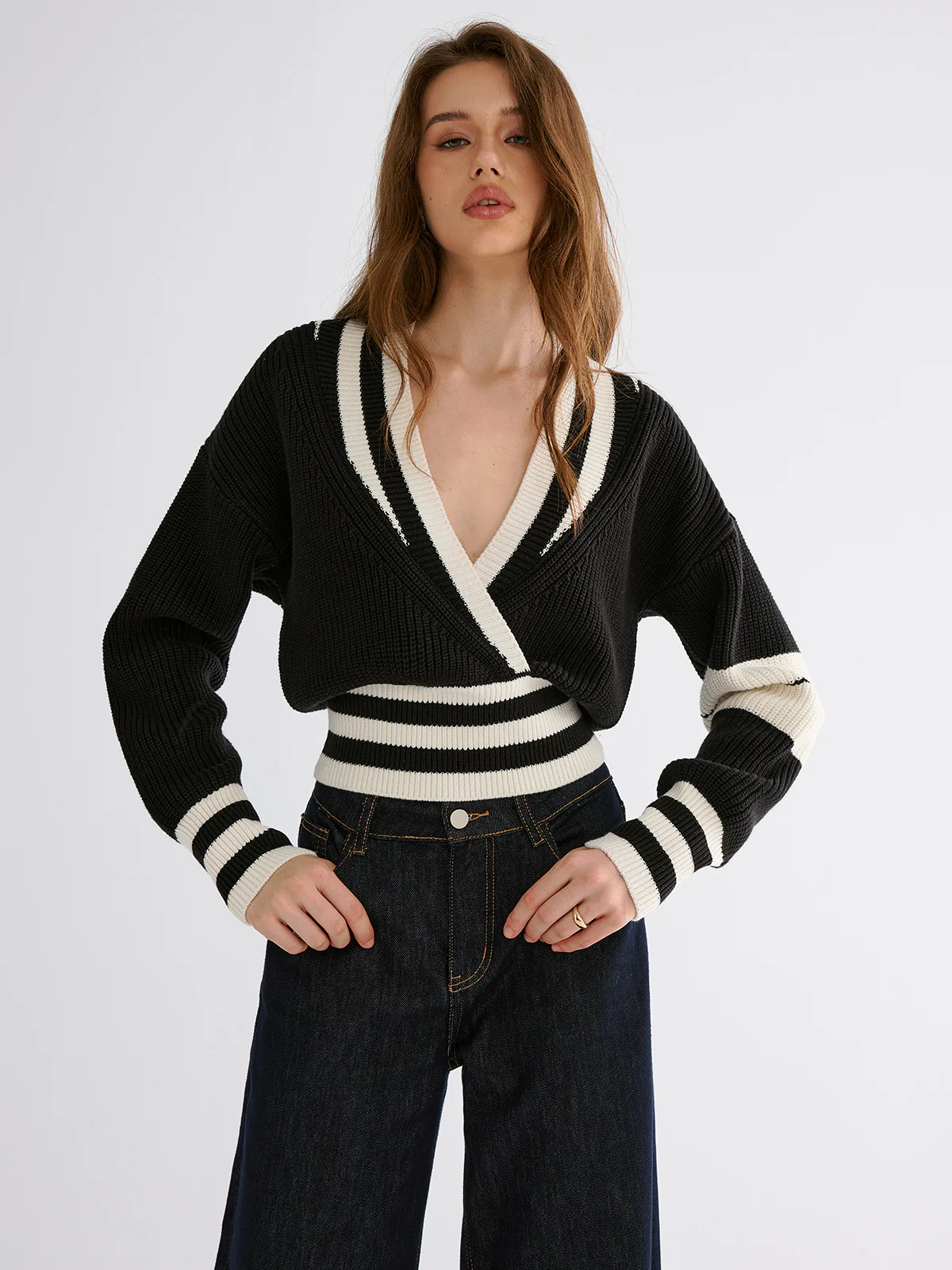 Striped Casual Knitted Sweater - Wholesalesil